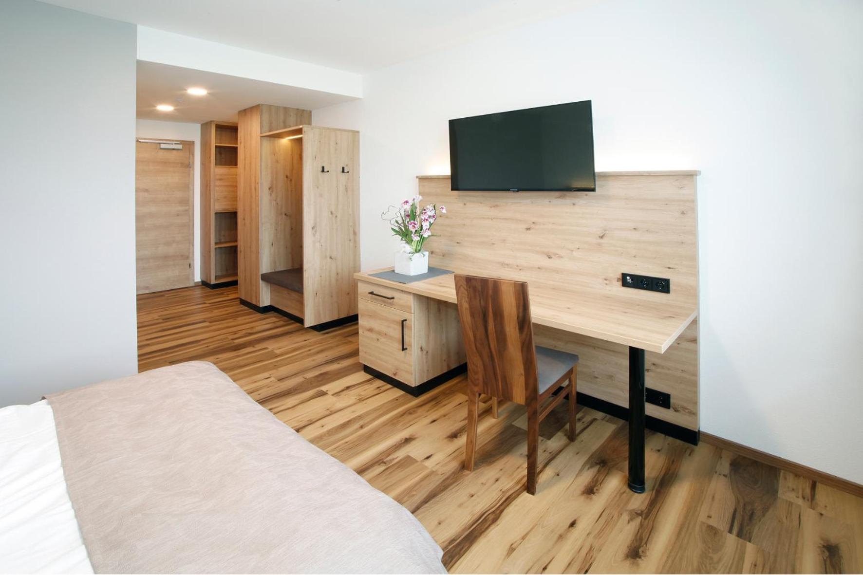 Deluxe Single Room photo 3