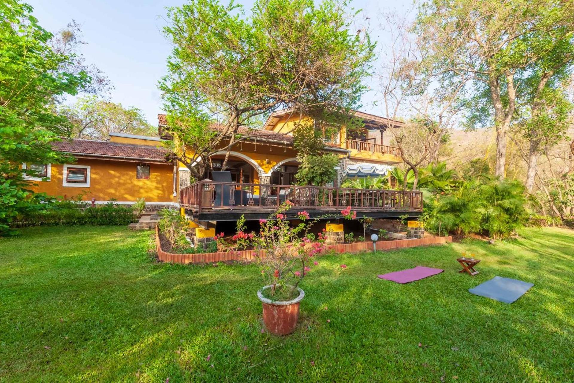 Villa photo 2