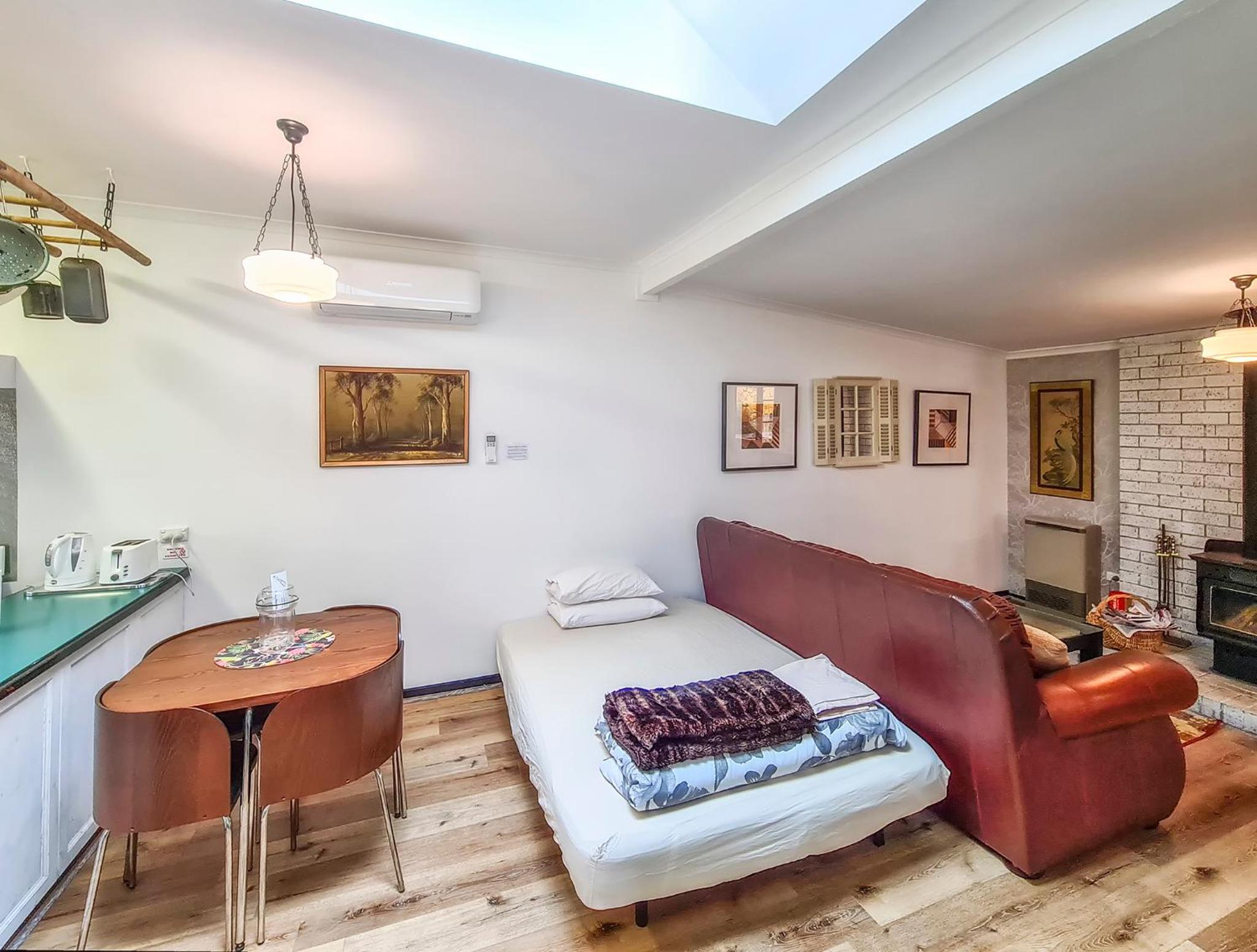 One-Bedroom House