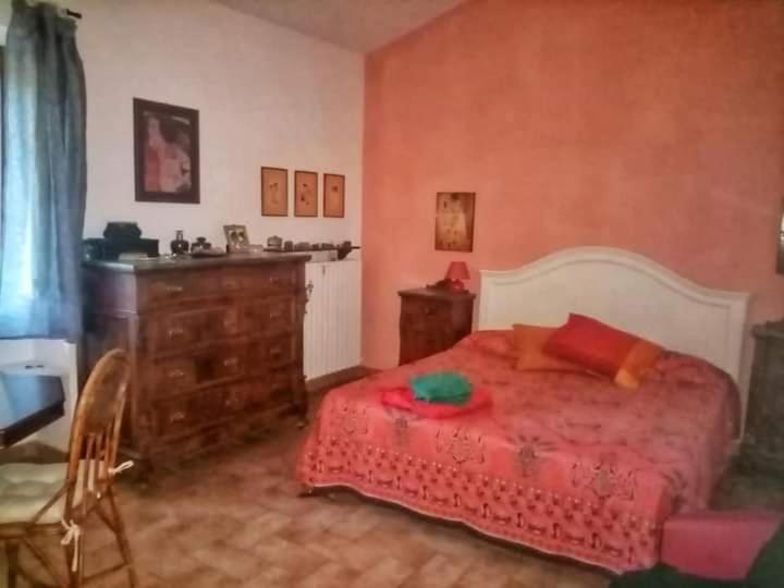 Double Room with Private Bathroom - Photo 1