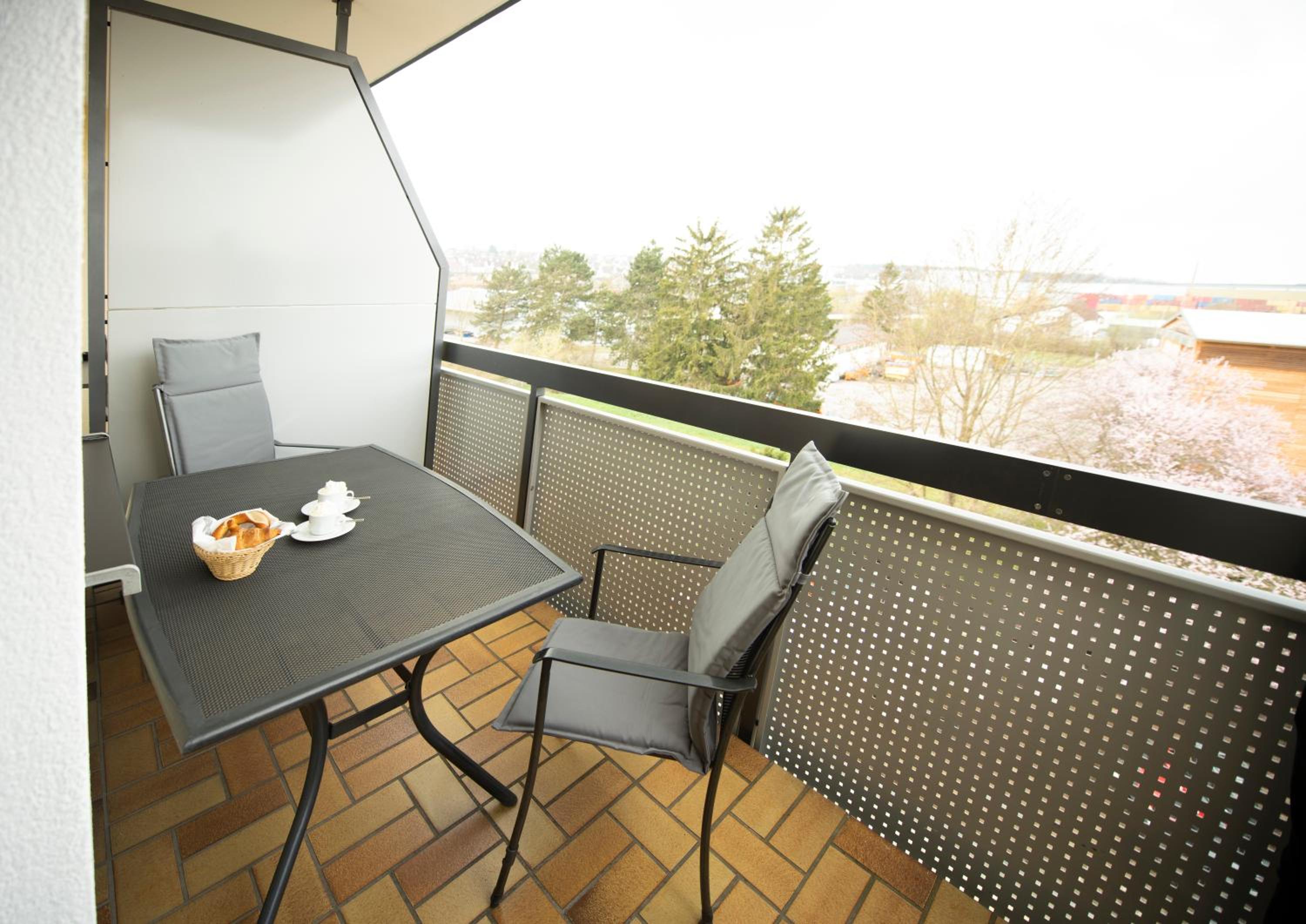 Double Room with Balcony photo 3