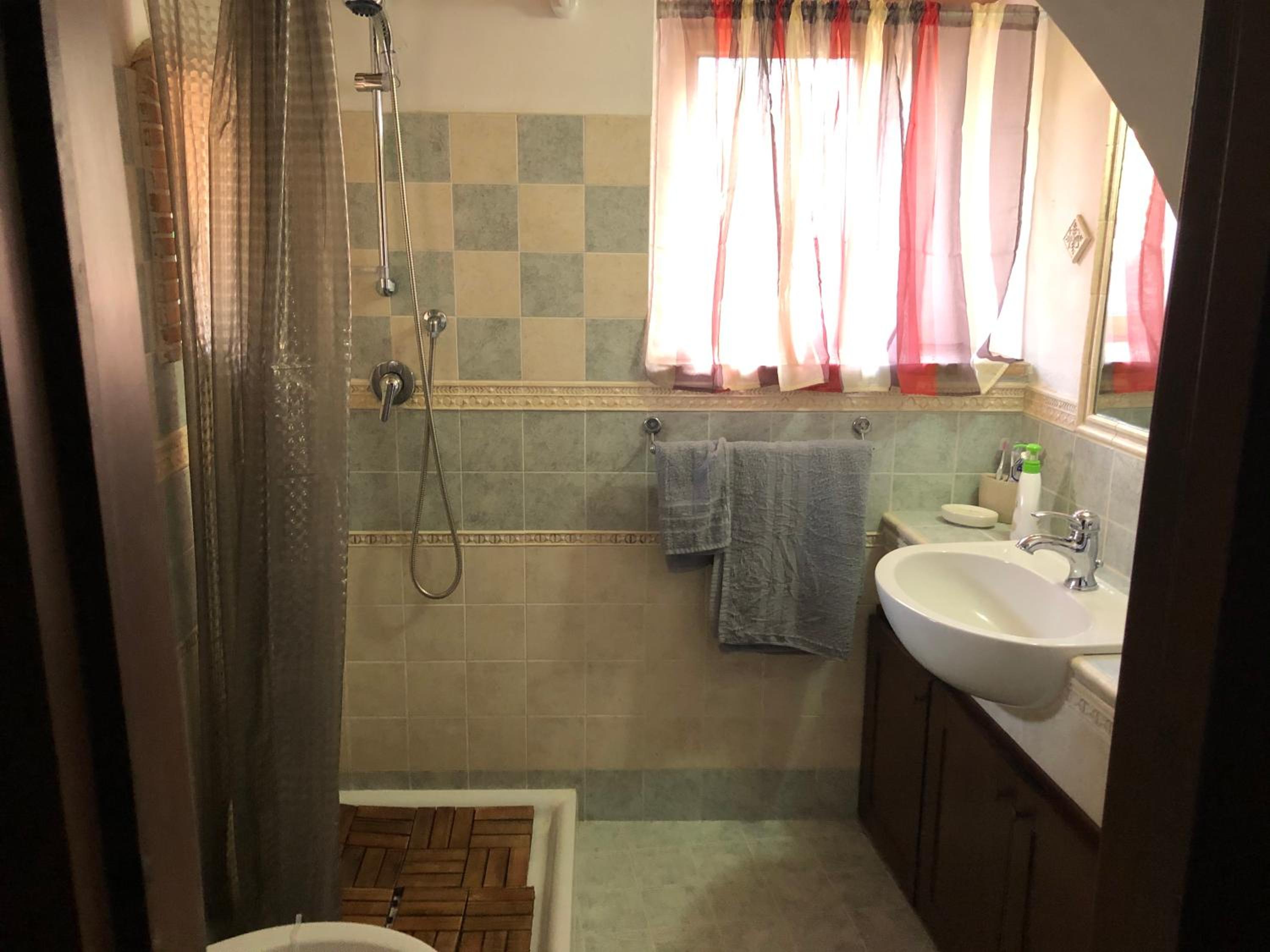 One-Bedroom Apartment - Photo 13