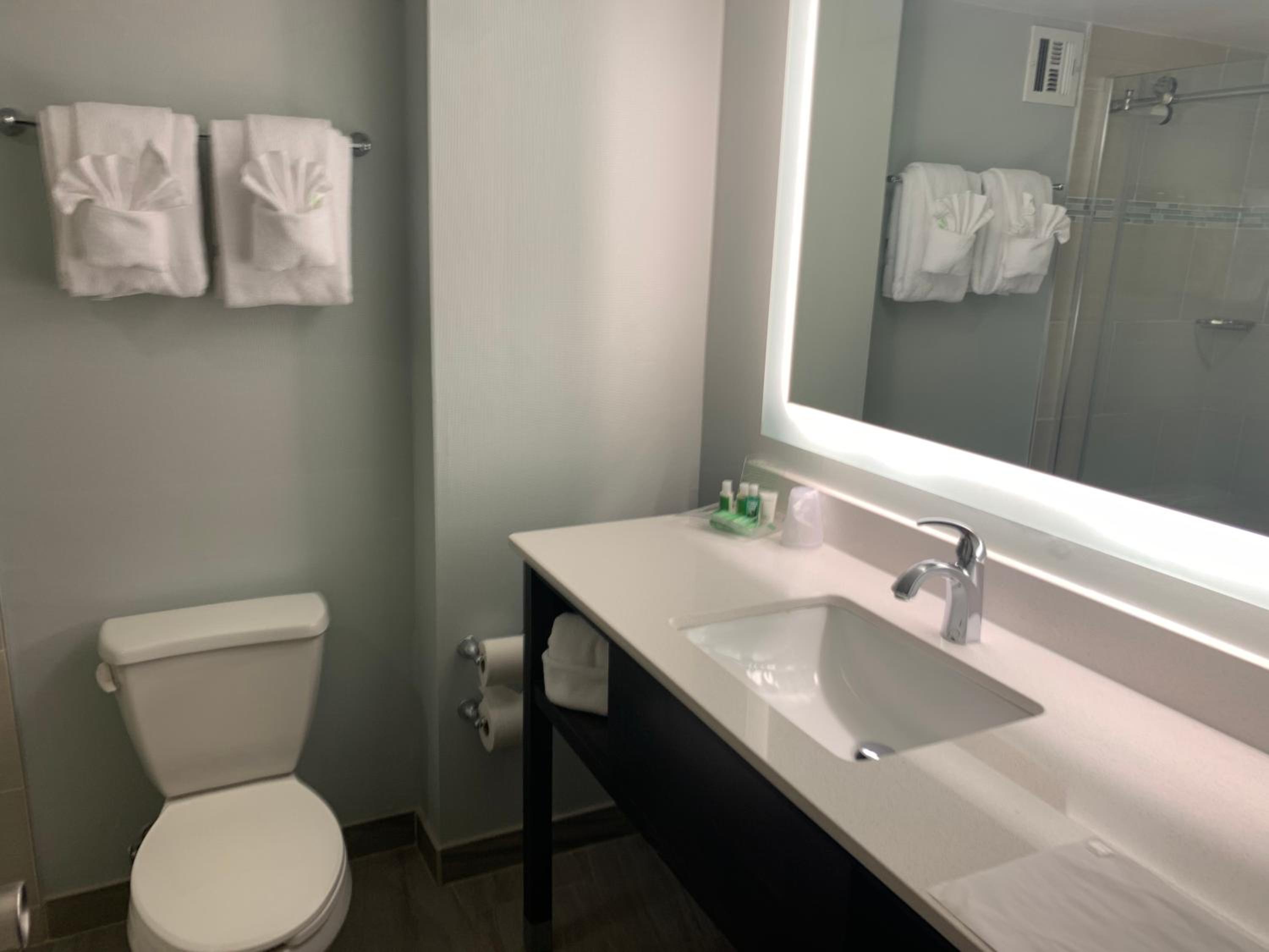 Standard Room - Photo 11