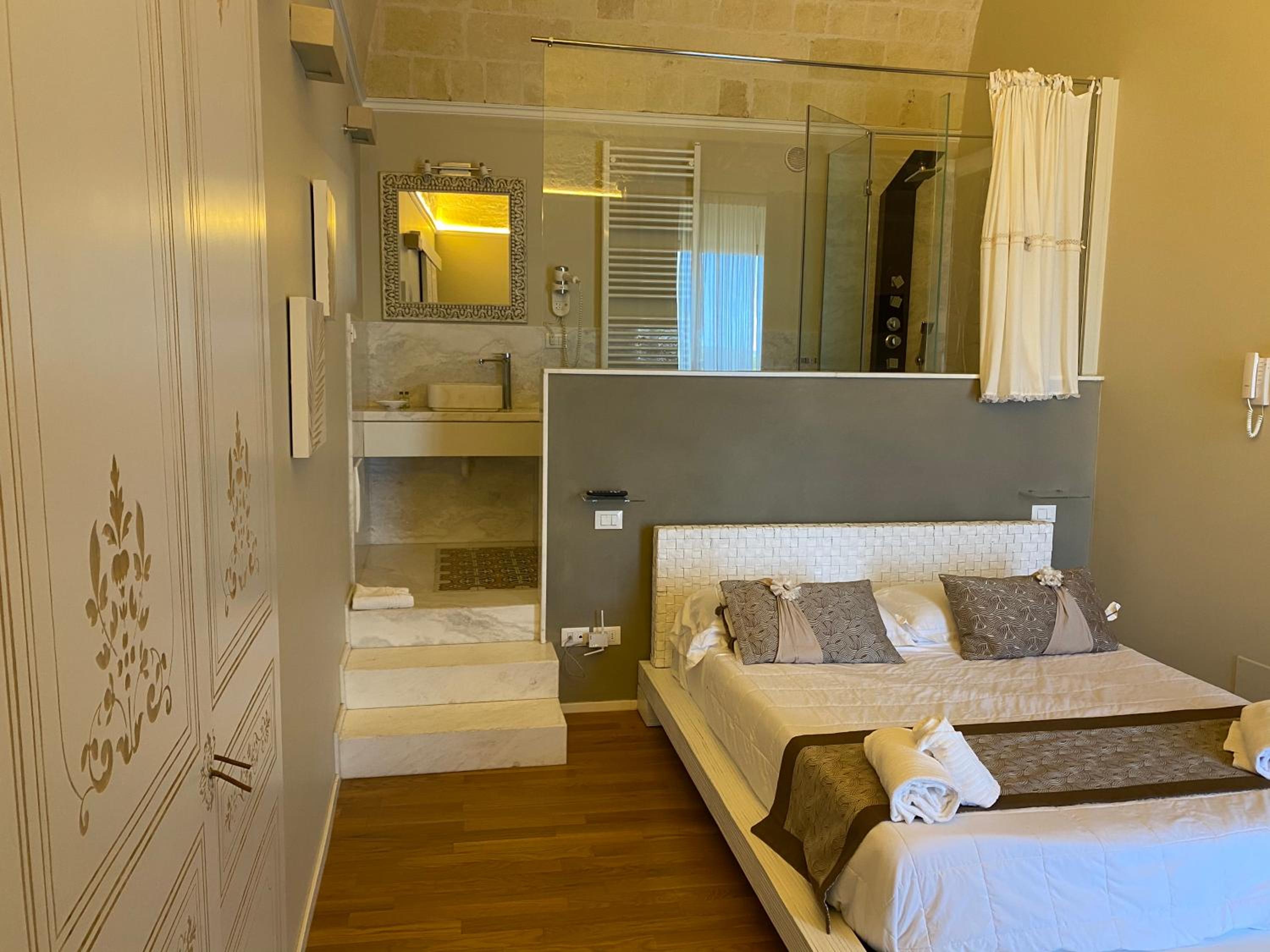 Superior Queen Room - Photo 10