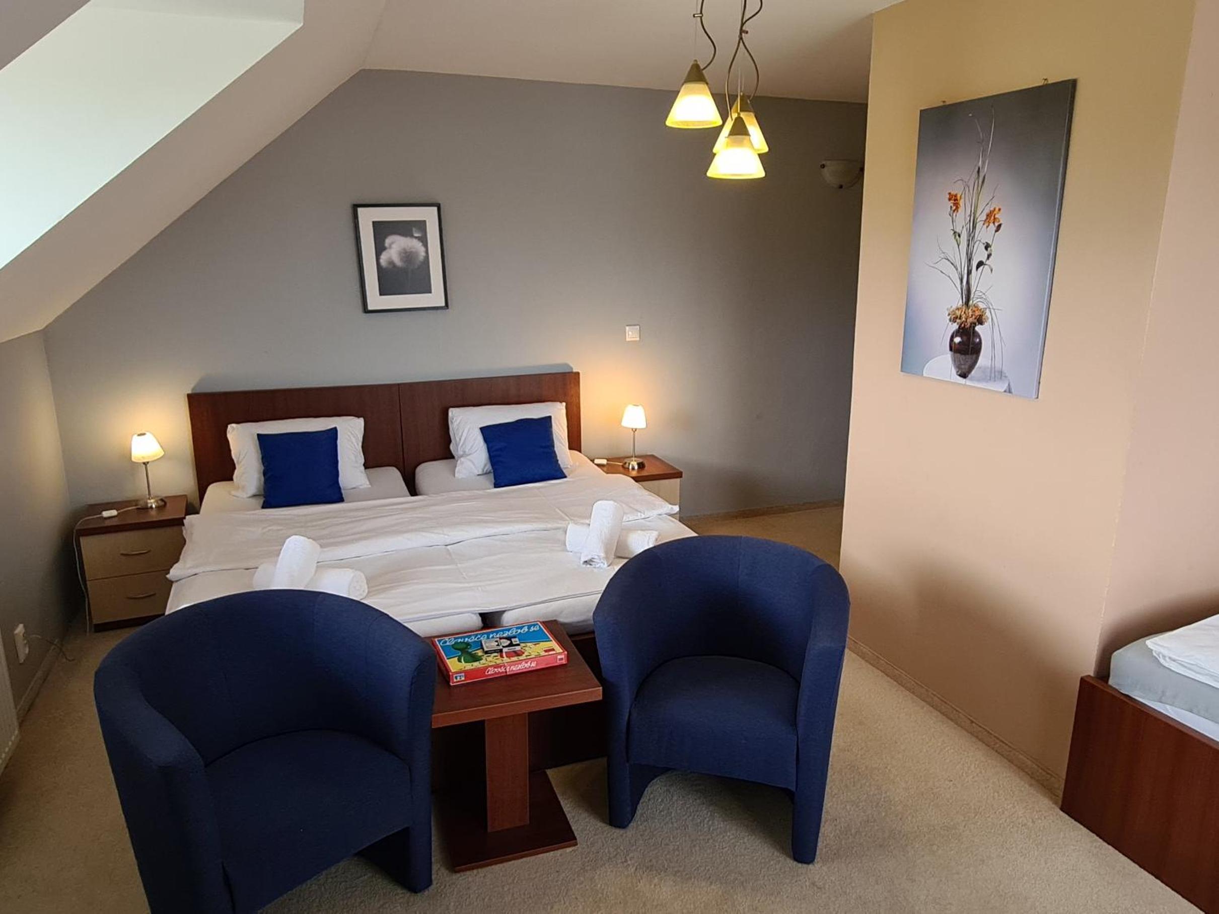 Triple Room with Balcony - Photo 1