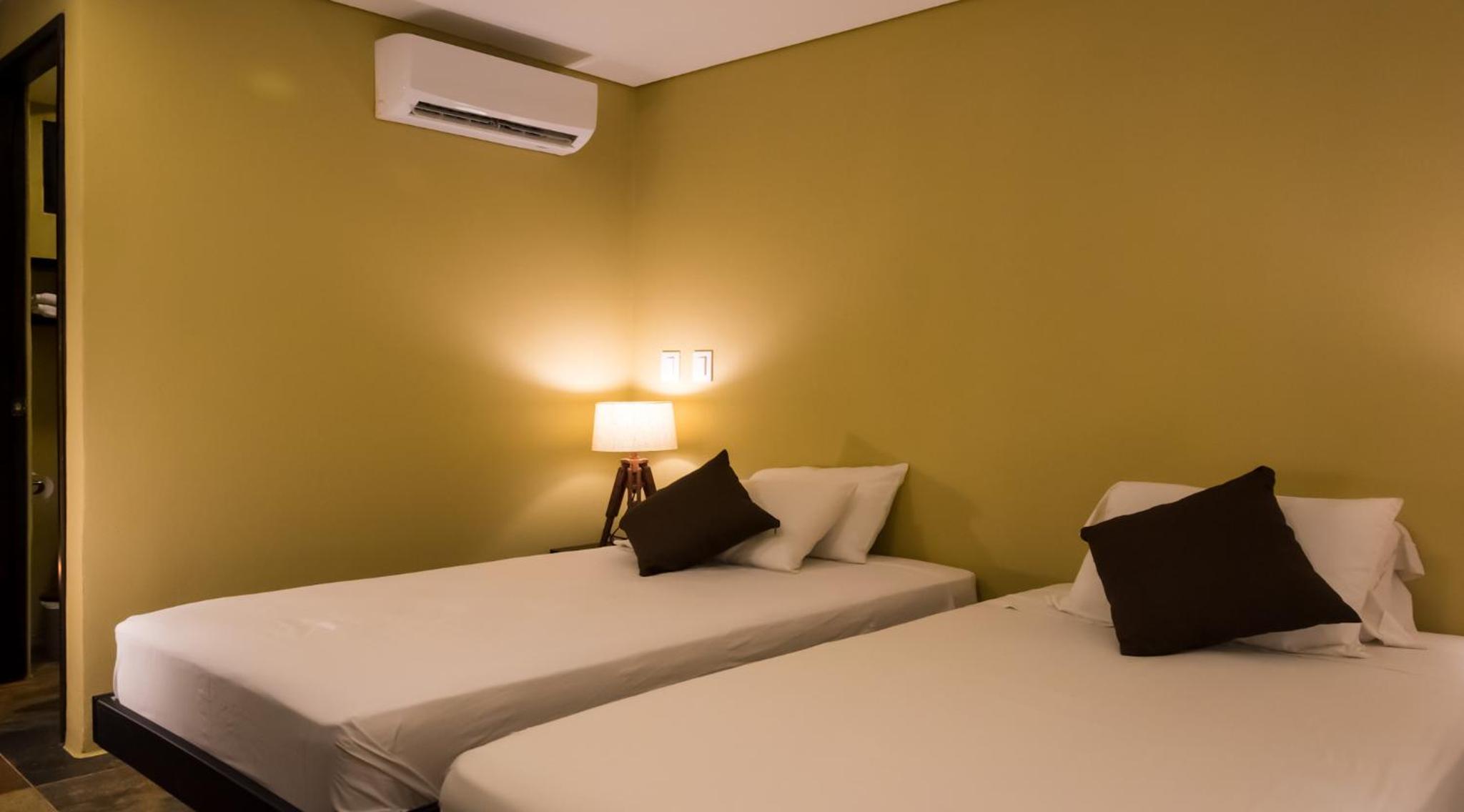 Twin Room photo 2