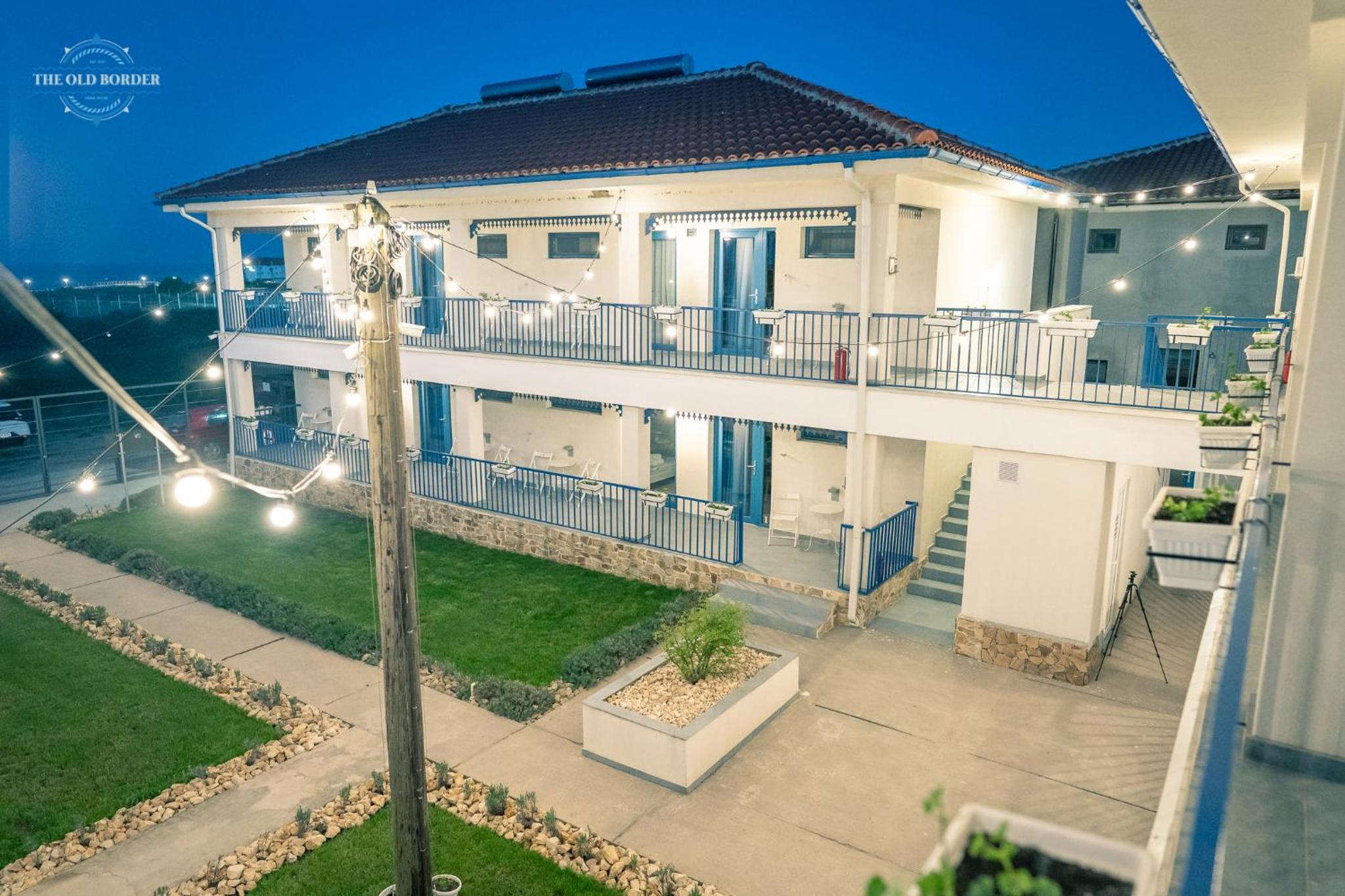 Double Room with Sea View - Photo 4