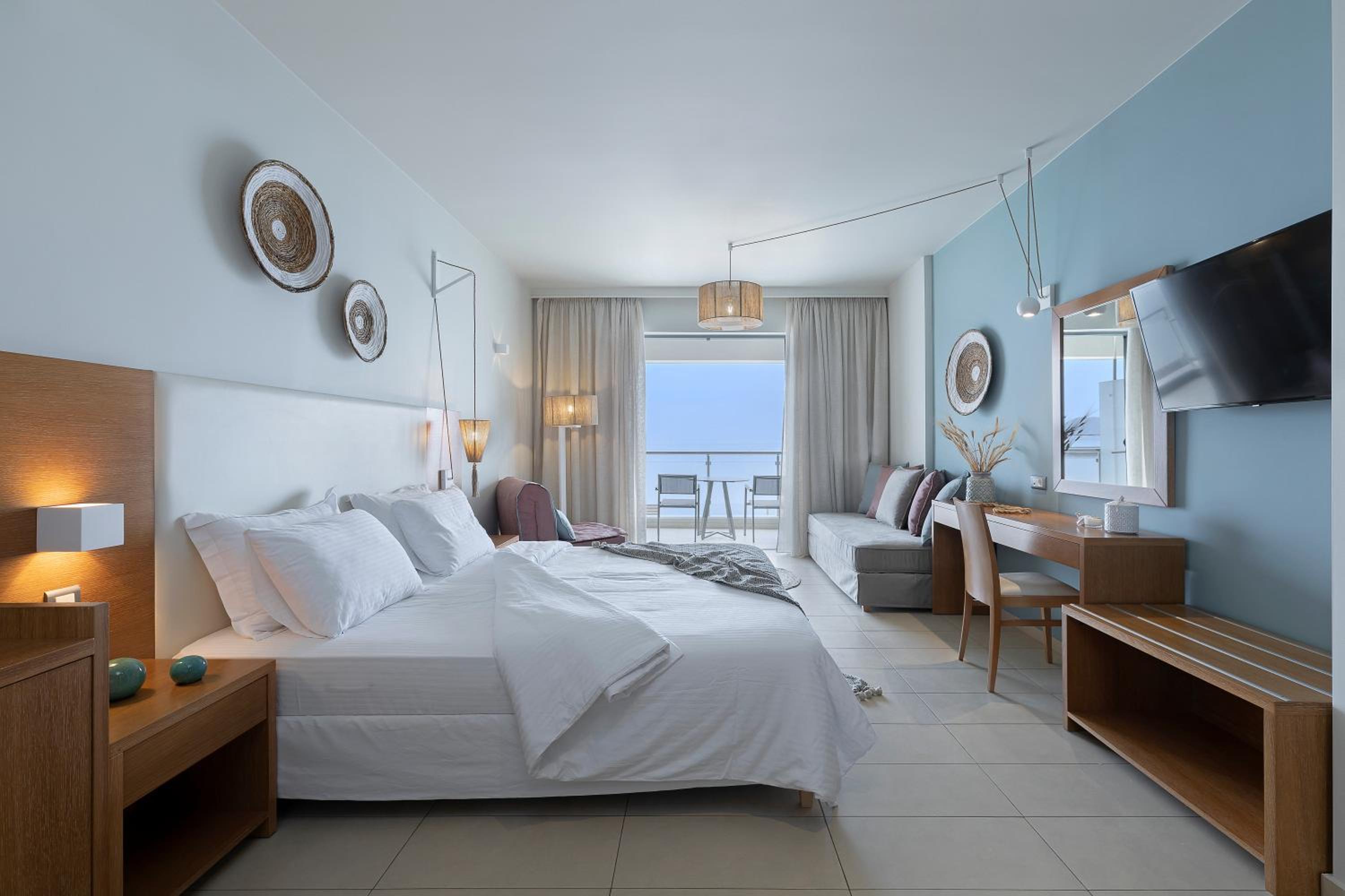 Superior Double or Twin Room with Sea View