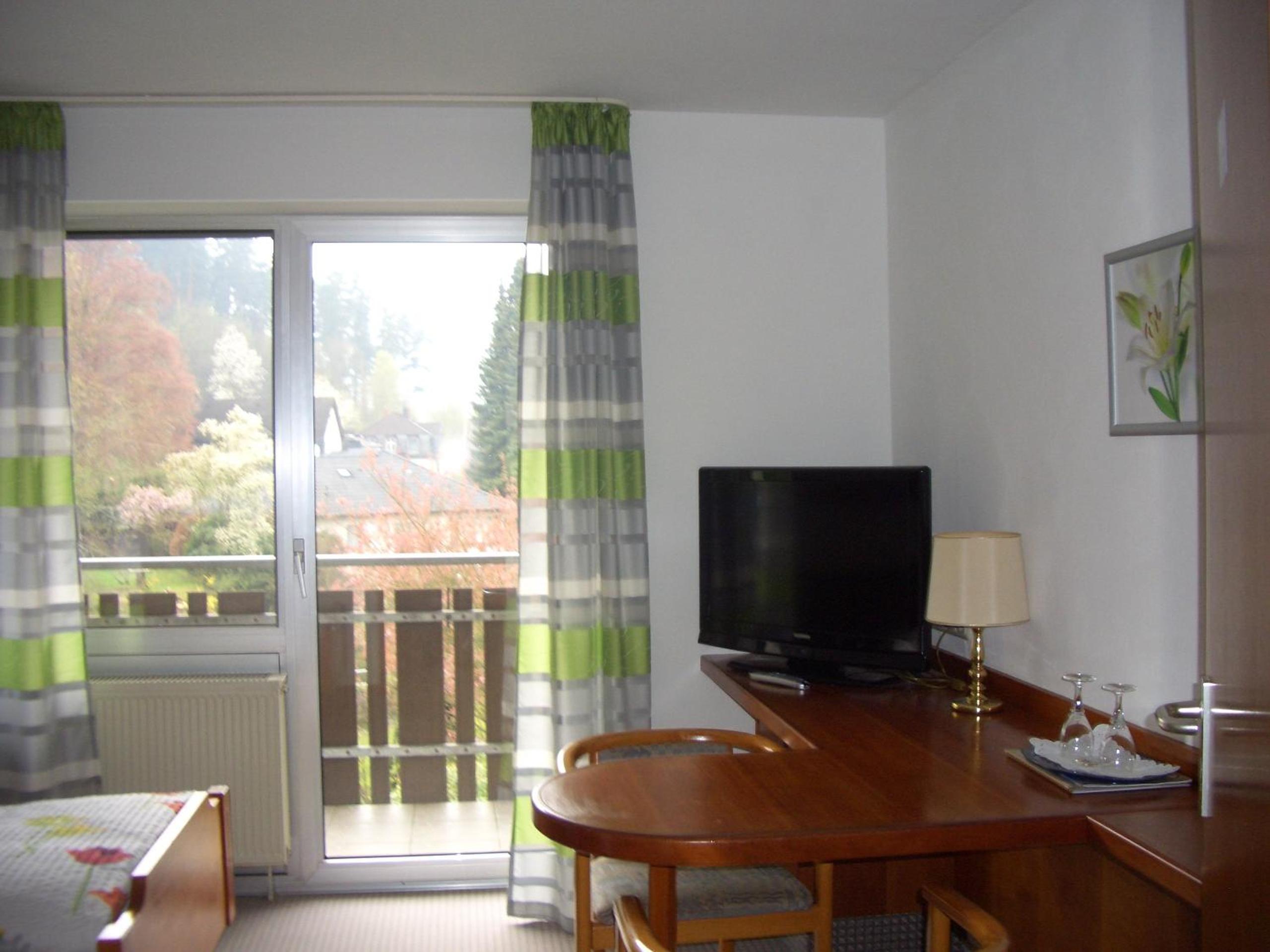 Double Room - Photo 10