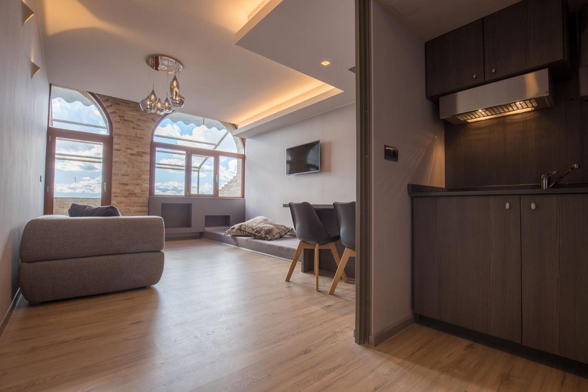 Duplex Apartment - Photo 1