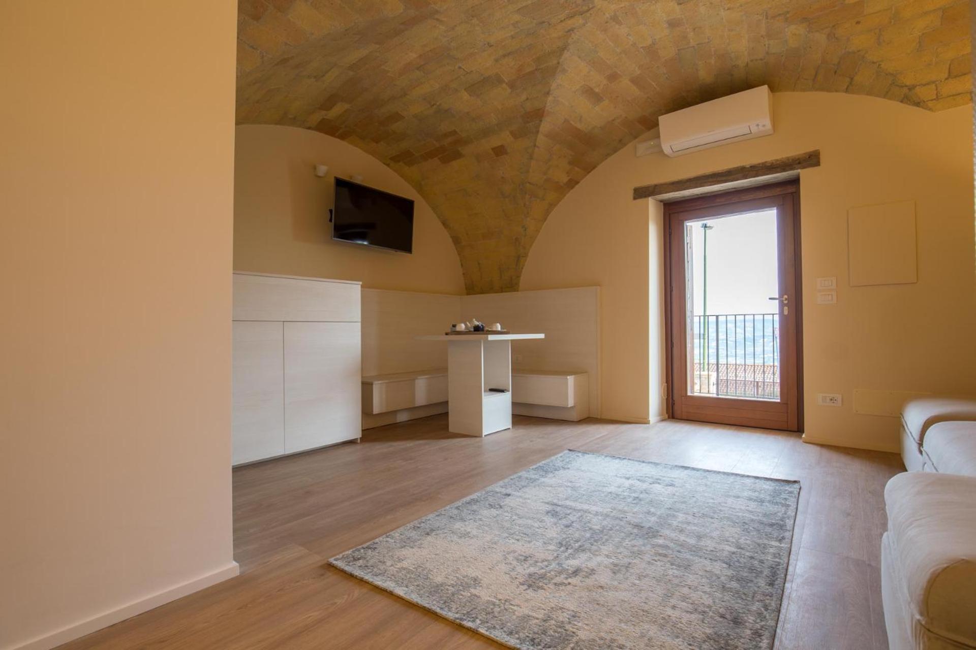 Deluxe Apartment - Photo 4