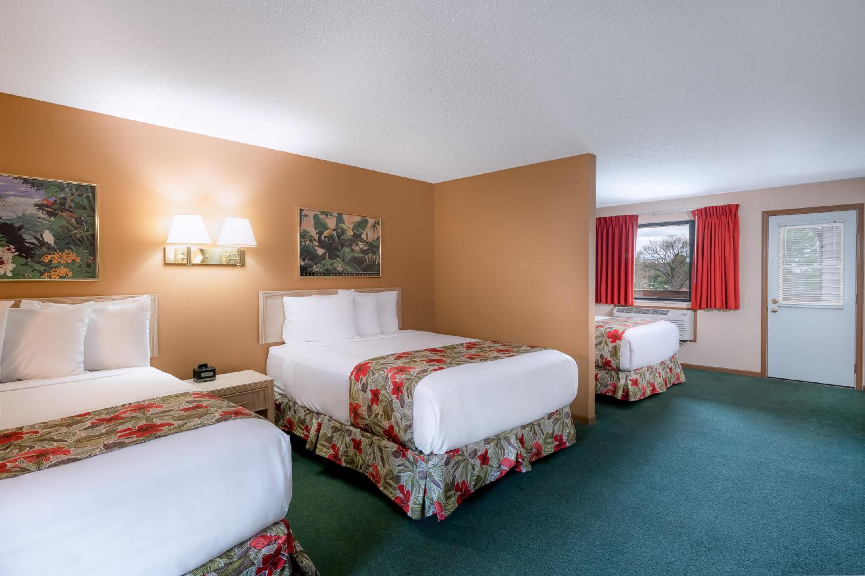 Family Suite with Balcony
