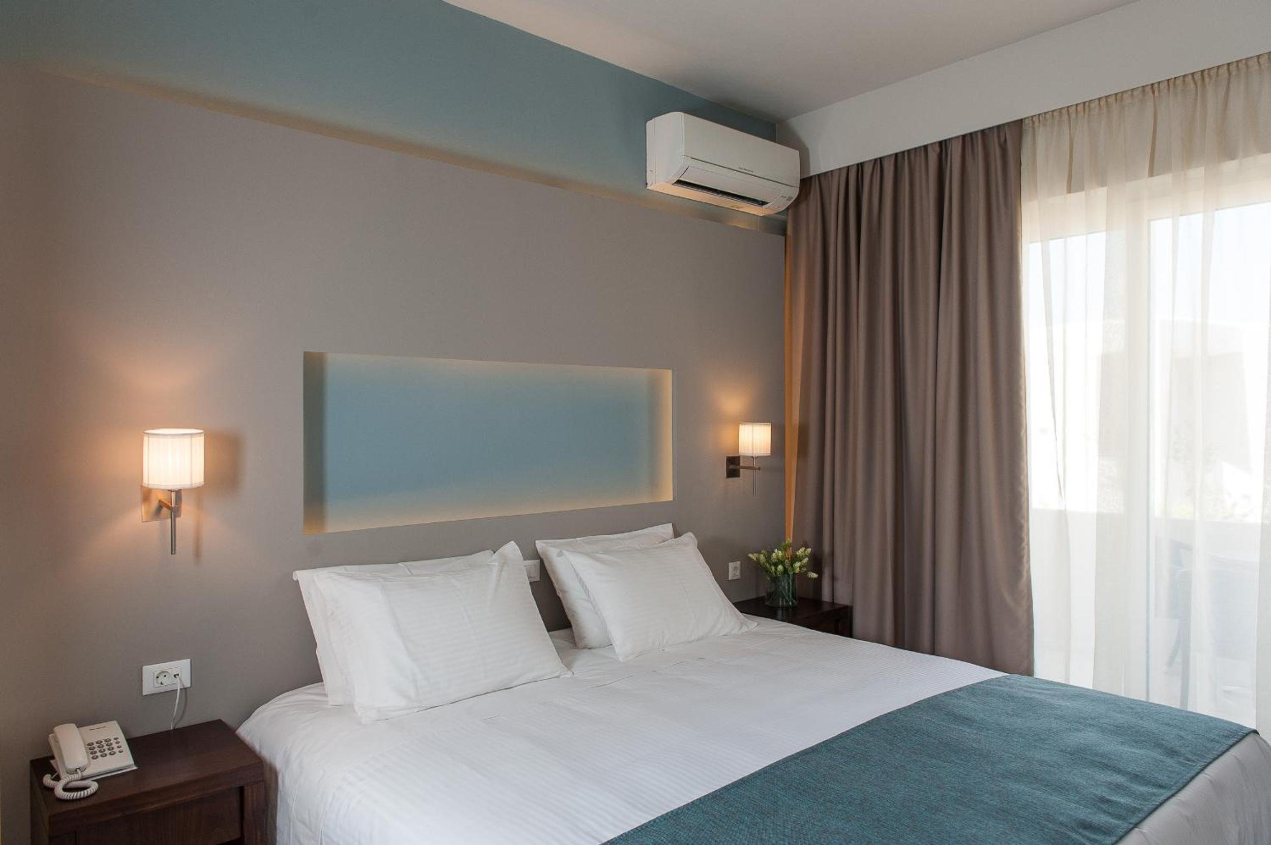 Suite with Garden View - Photo 12