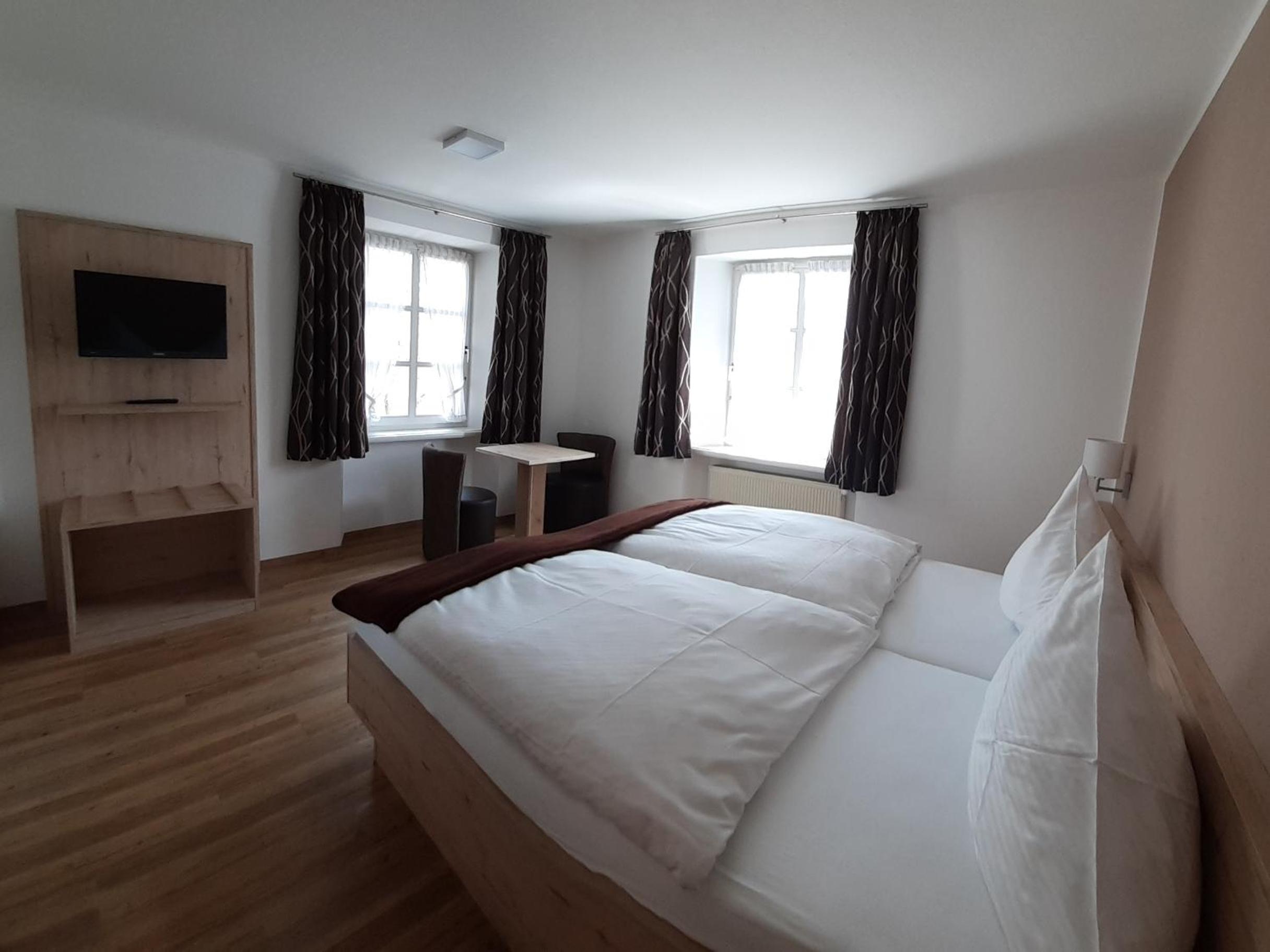 Large Double Room