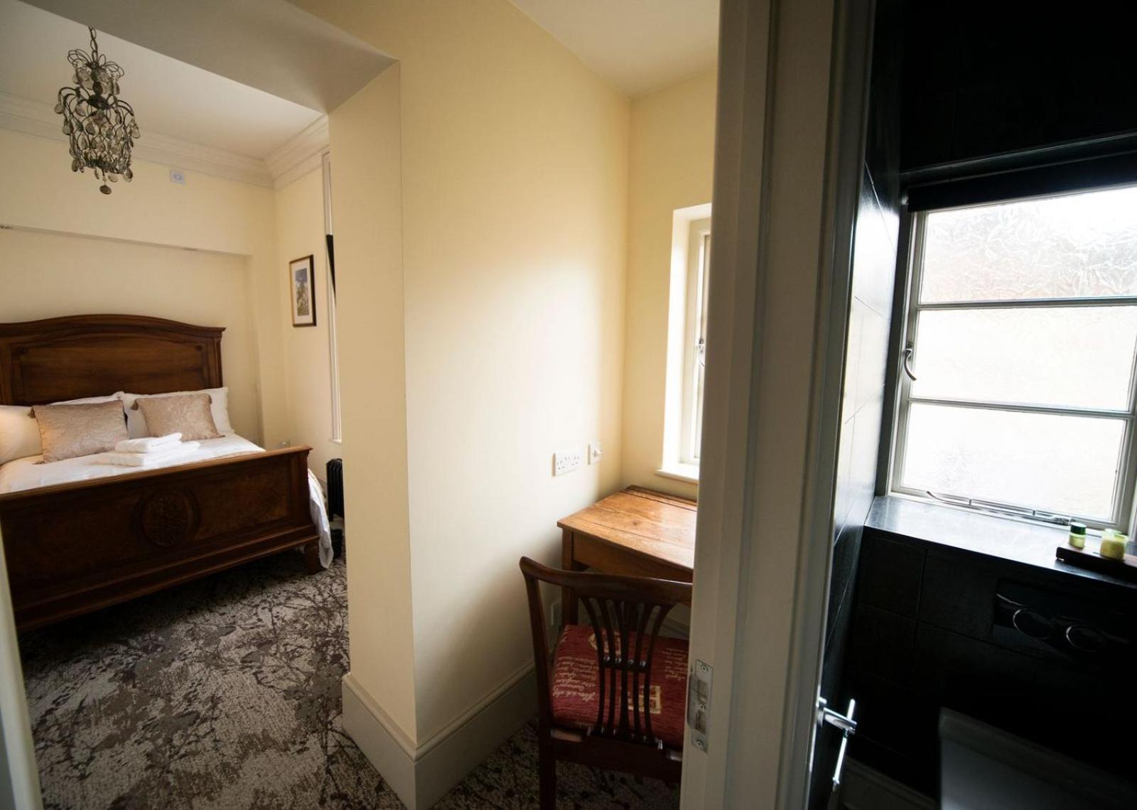 Single Room with Shower photo 2