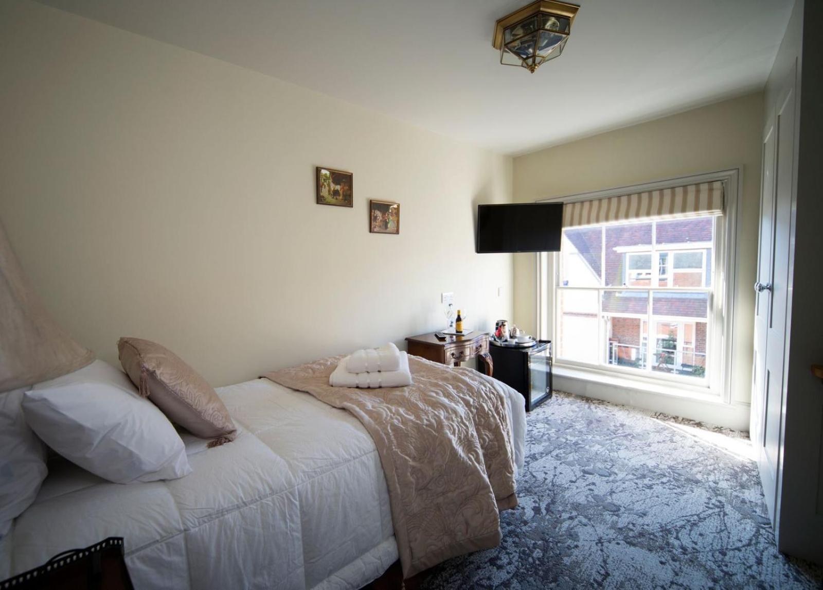 Economy Single Room photo 2