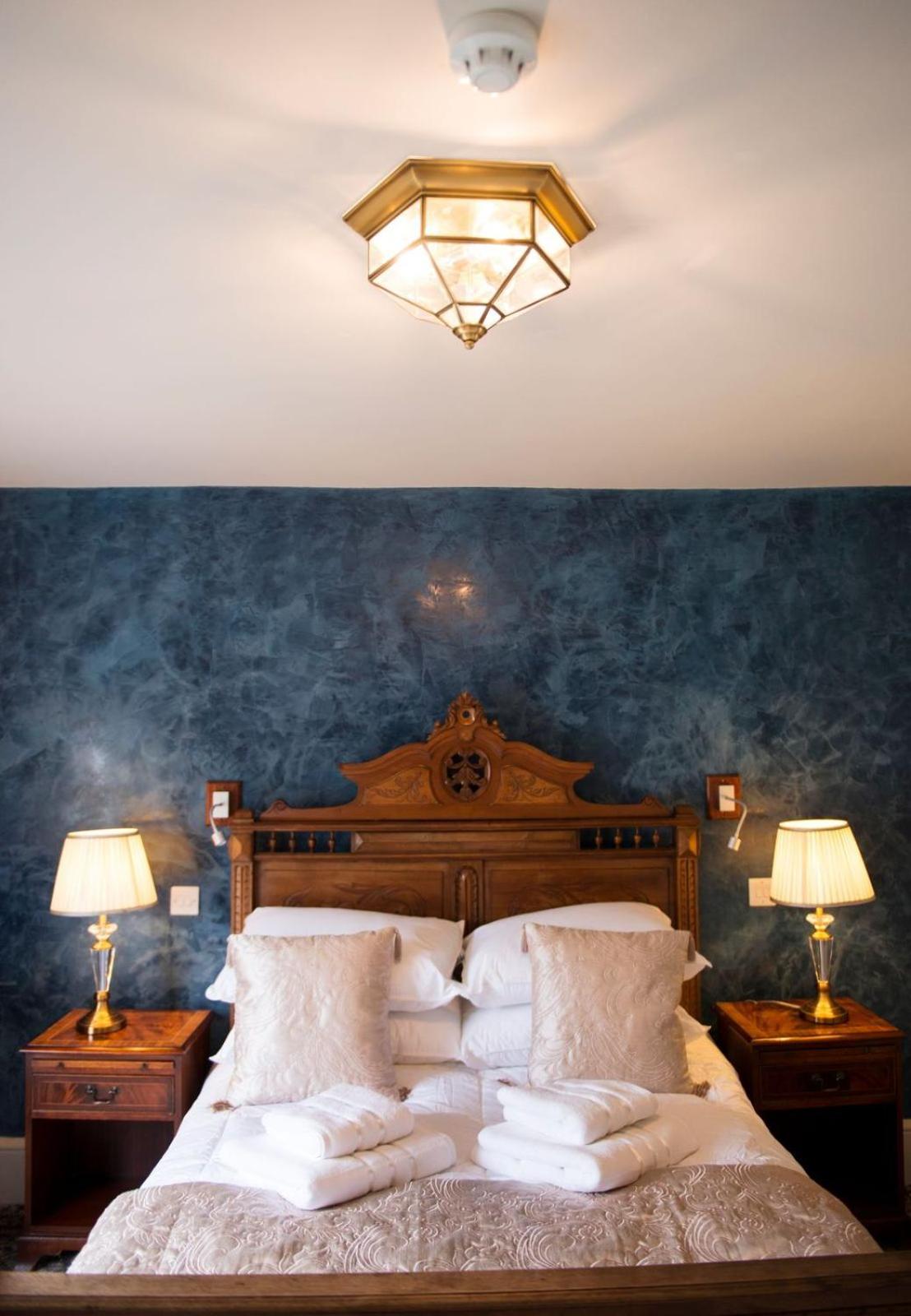 Deluxe Double Room with Shower photo 3