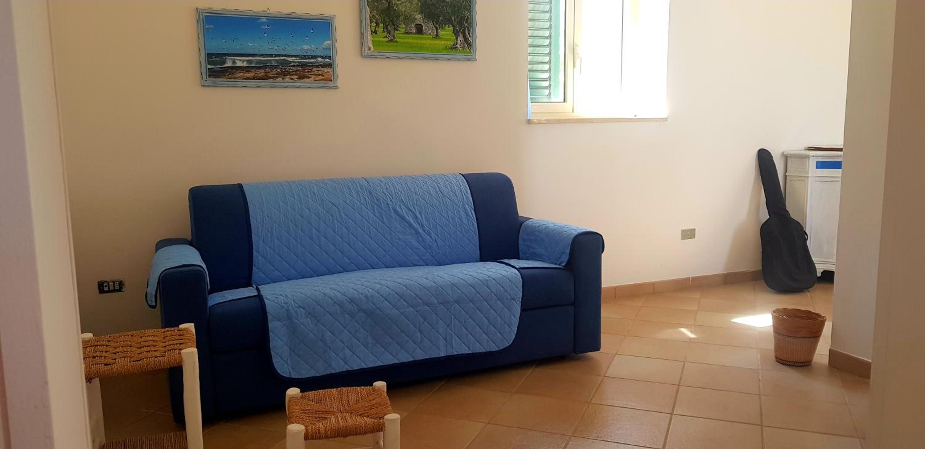 One-Bedroom House photo 1
