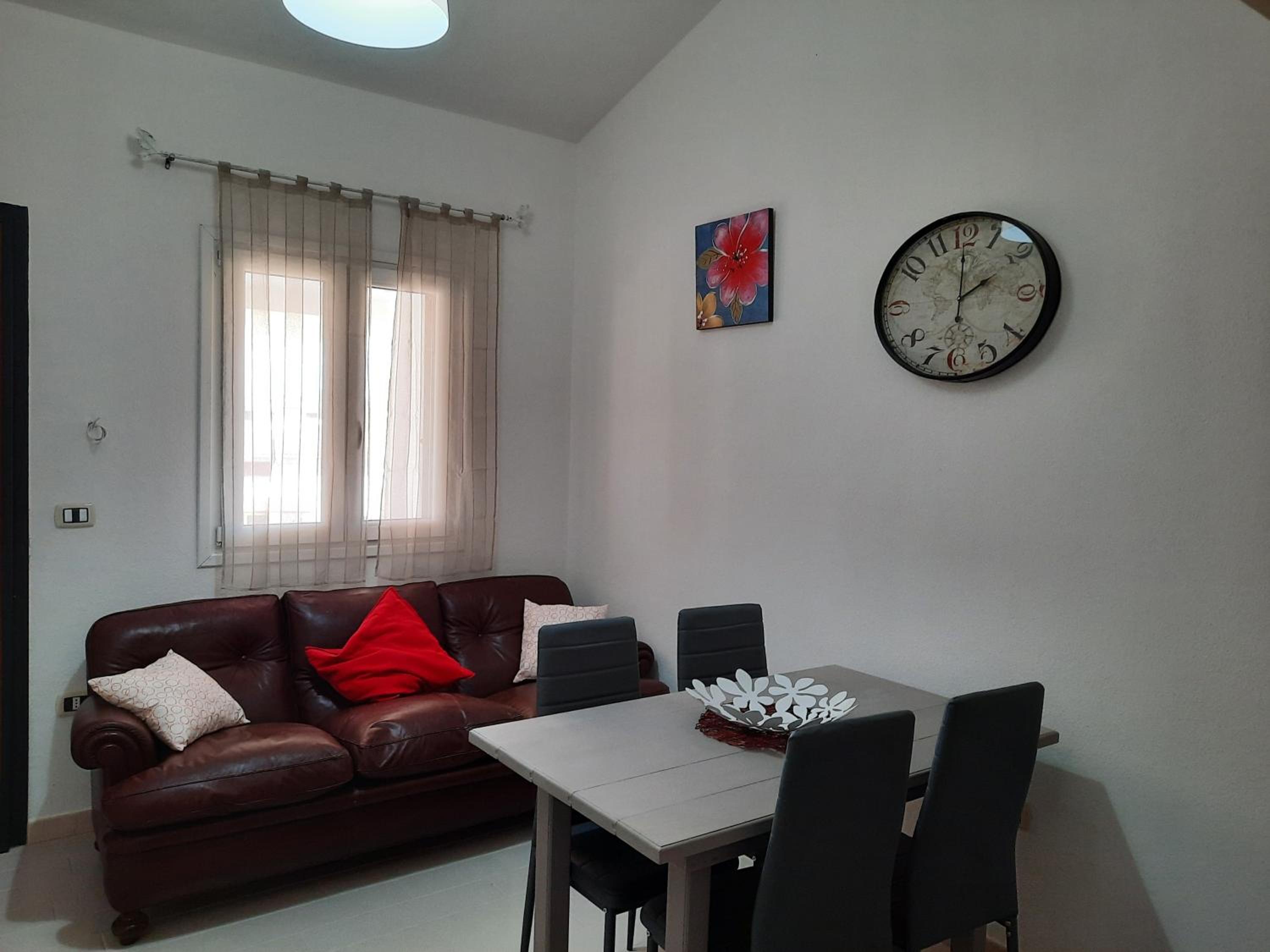 Two-Bedroom House photo 2