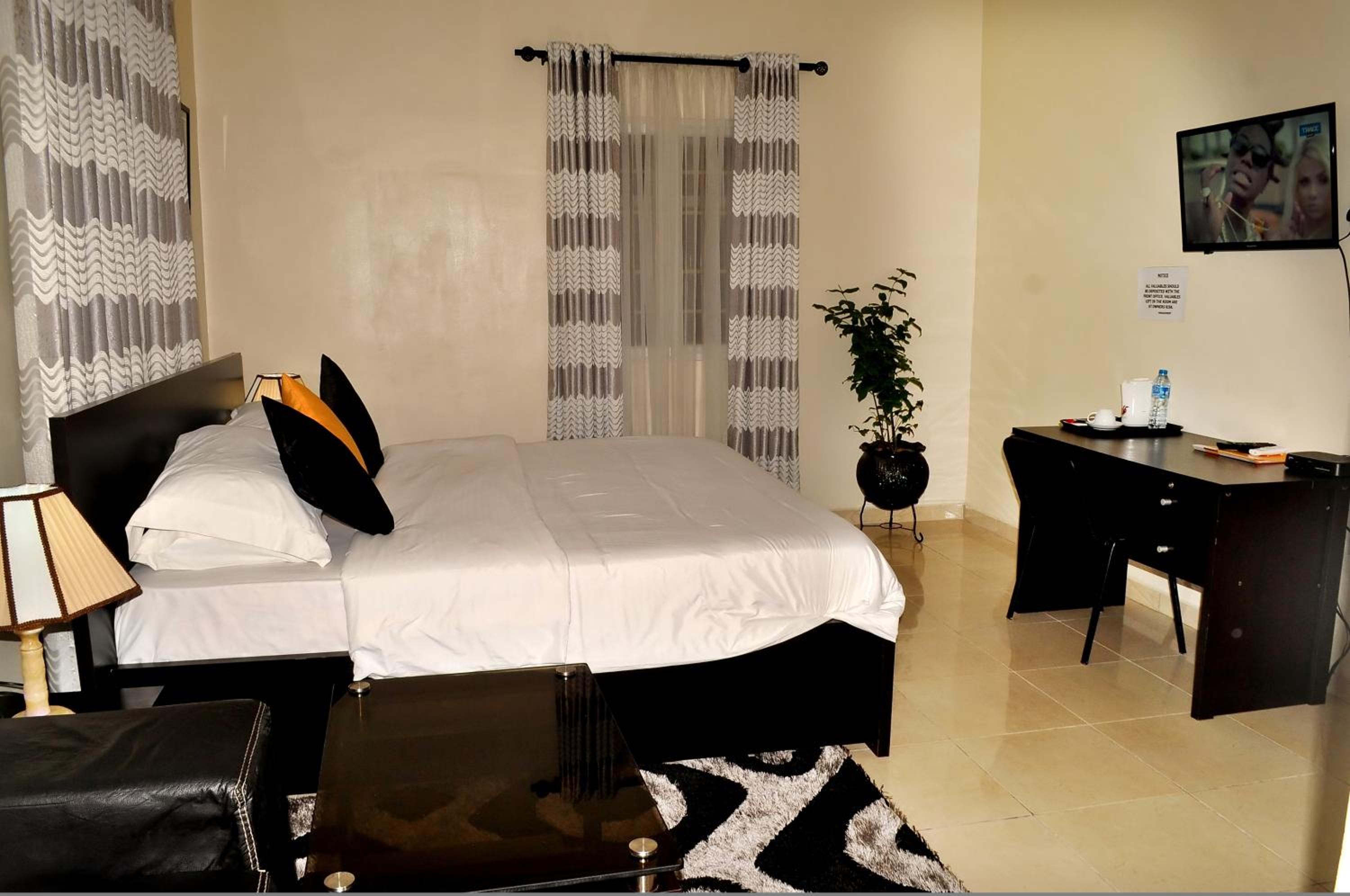Superior King Room photo 1
