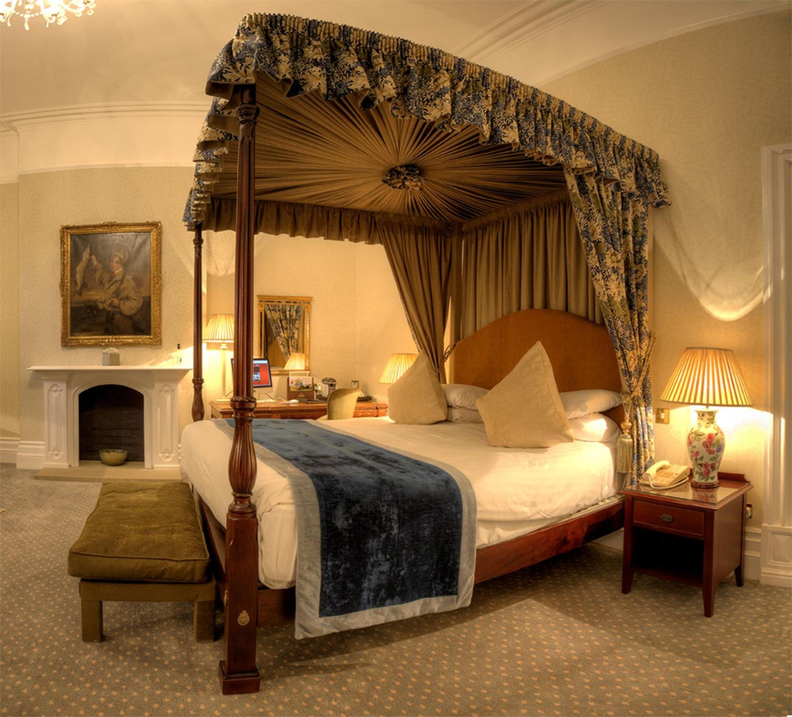 Executive King Suite - Non-Smoking - Photo 2