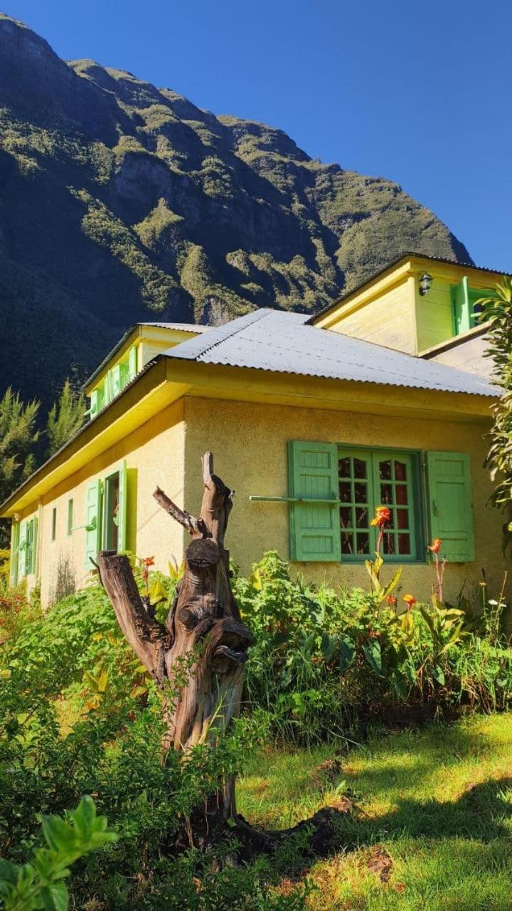 Three-Bedroom Chalet photo 3