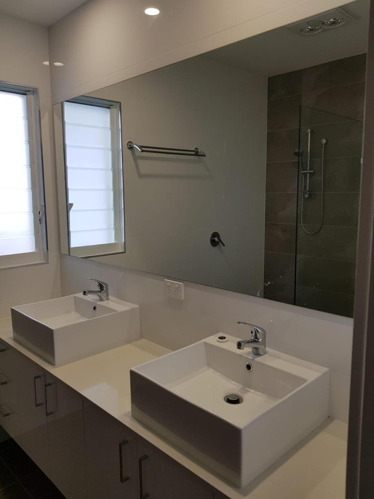 2 Bedroom Townhouse with Marina View - 30