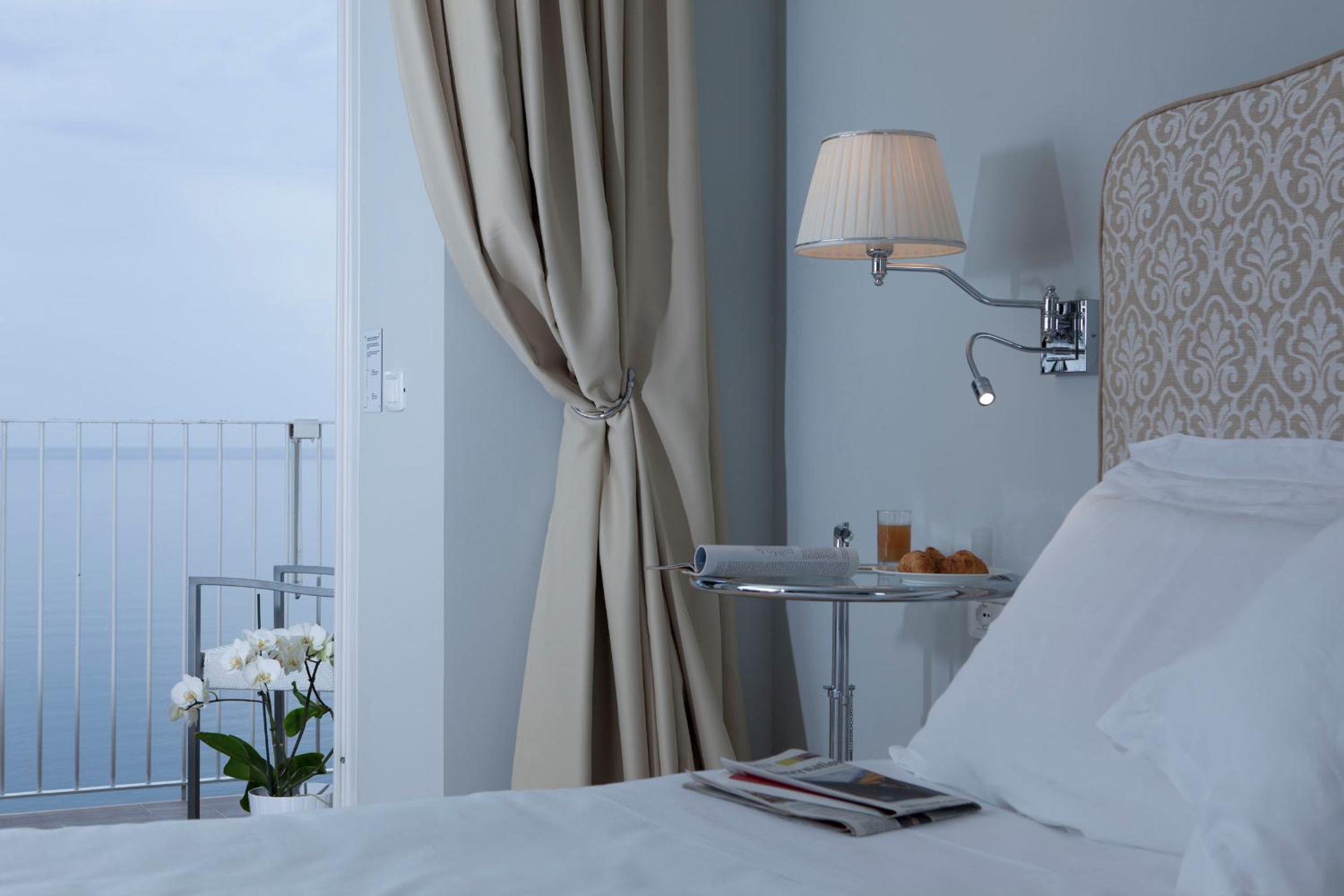 Classic Double Room with Sea View and Terrace photo 1