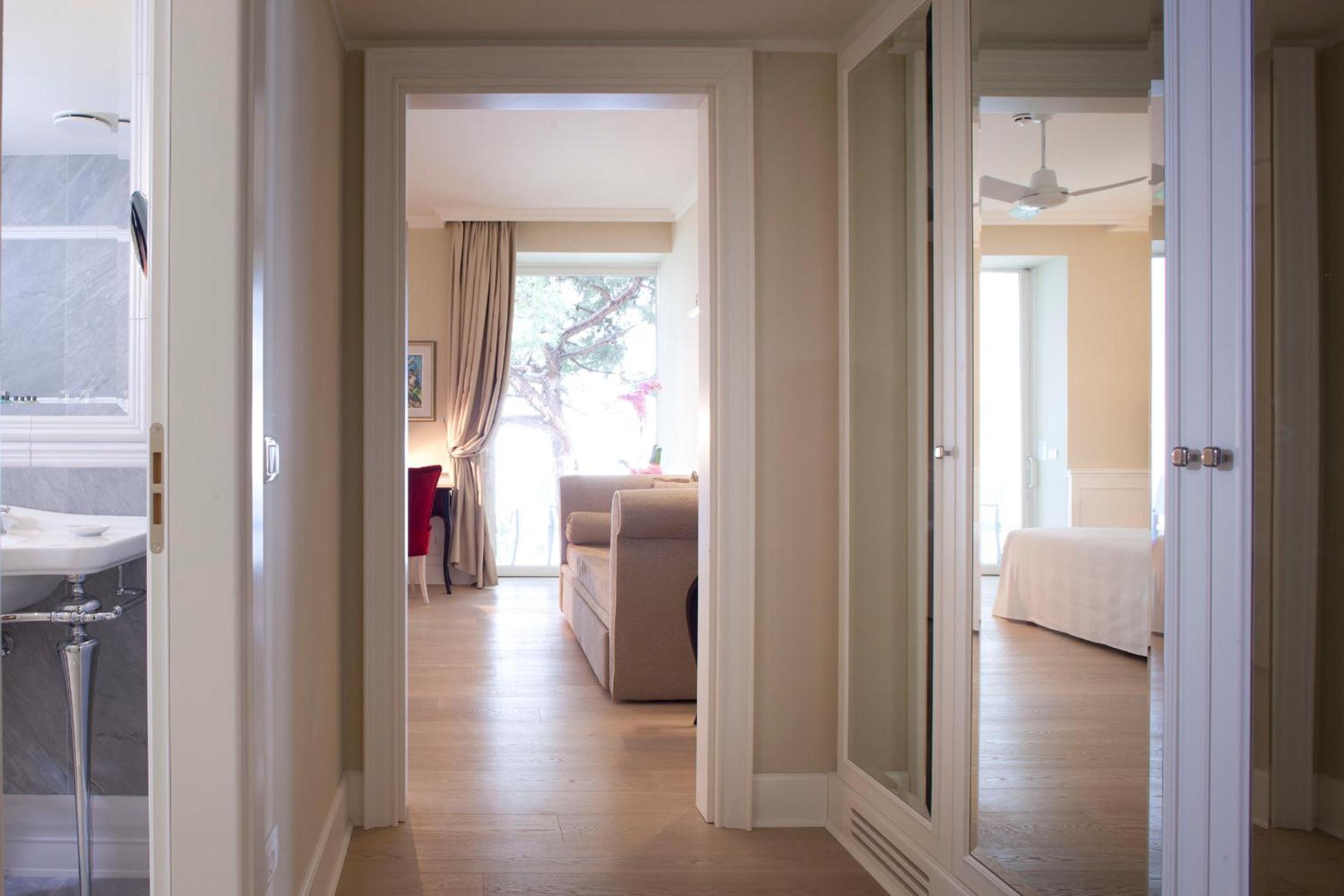 Deluxe Double Room with Sea View and Terrace photo 3