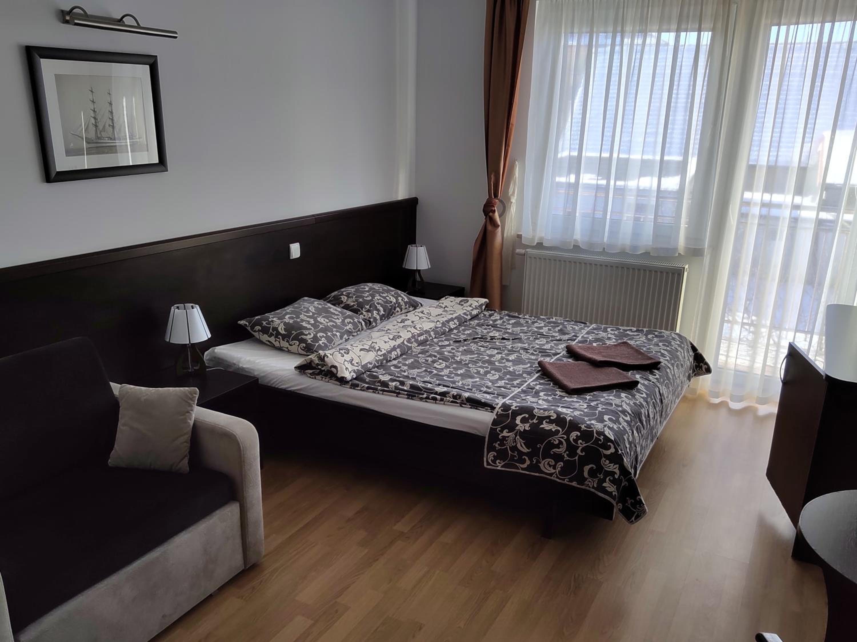 Deluxe Double Room with Balcony photo 1