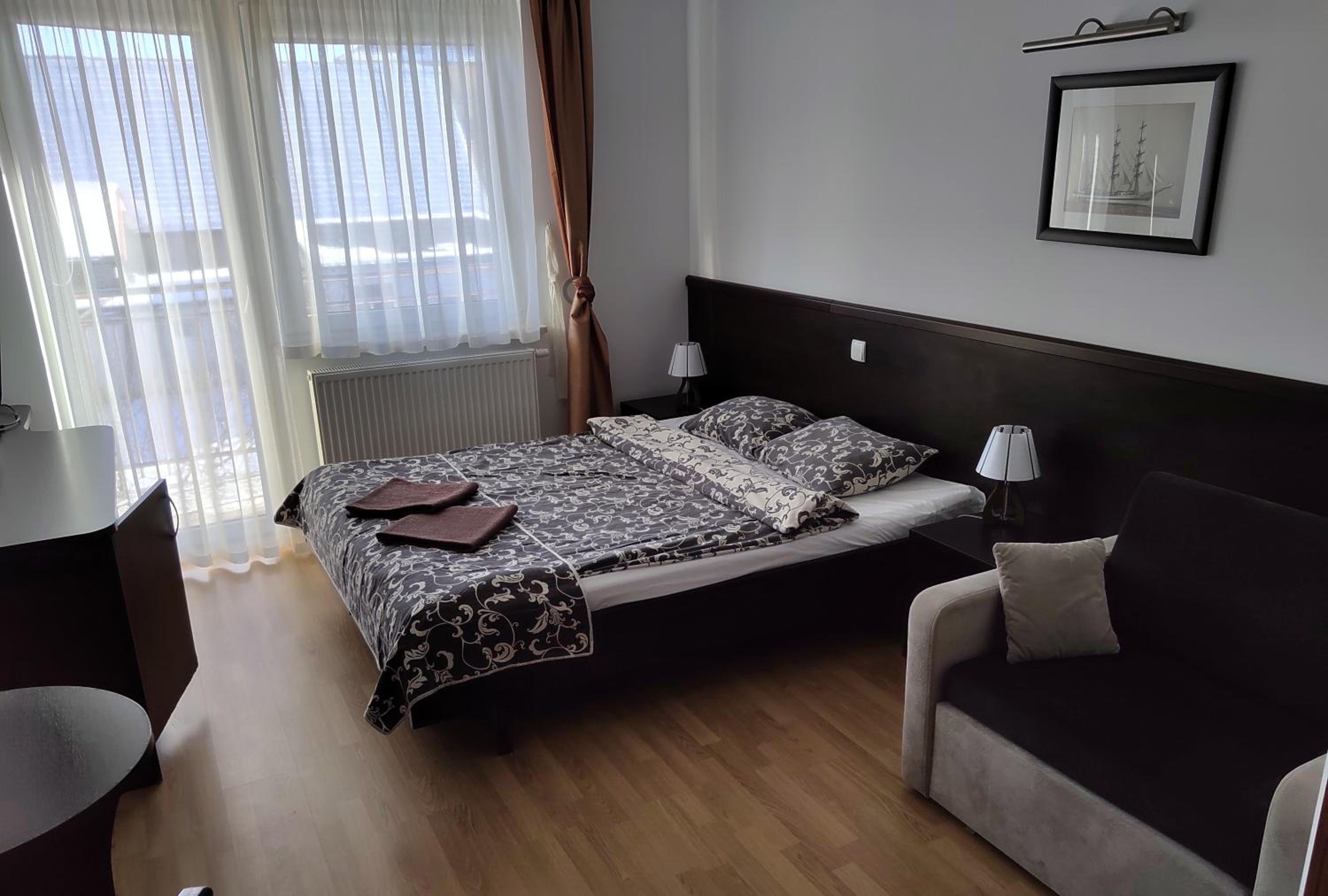 Quadruple Room with Balcony photo 3