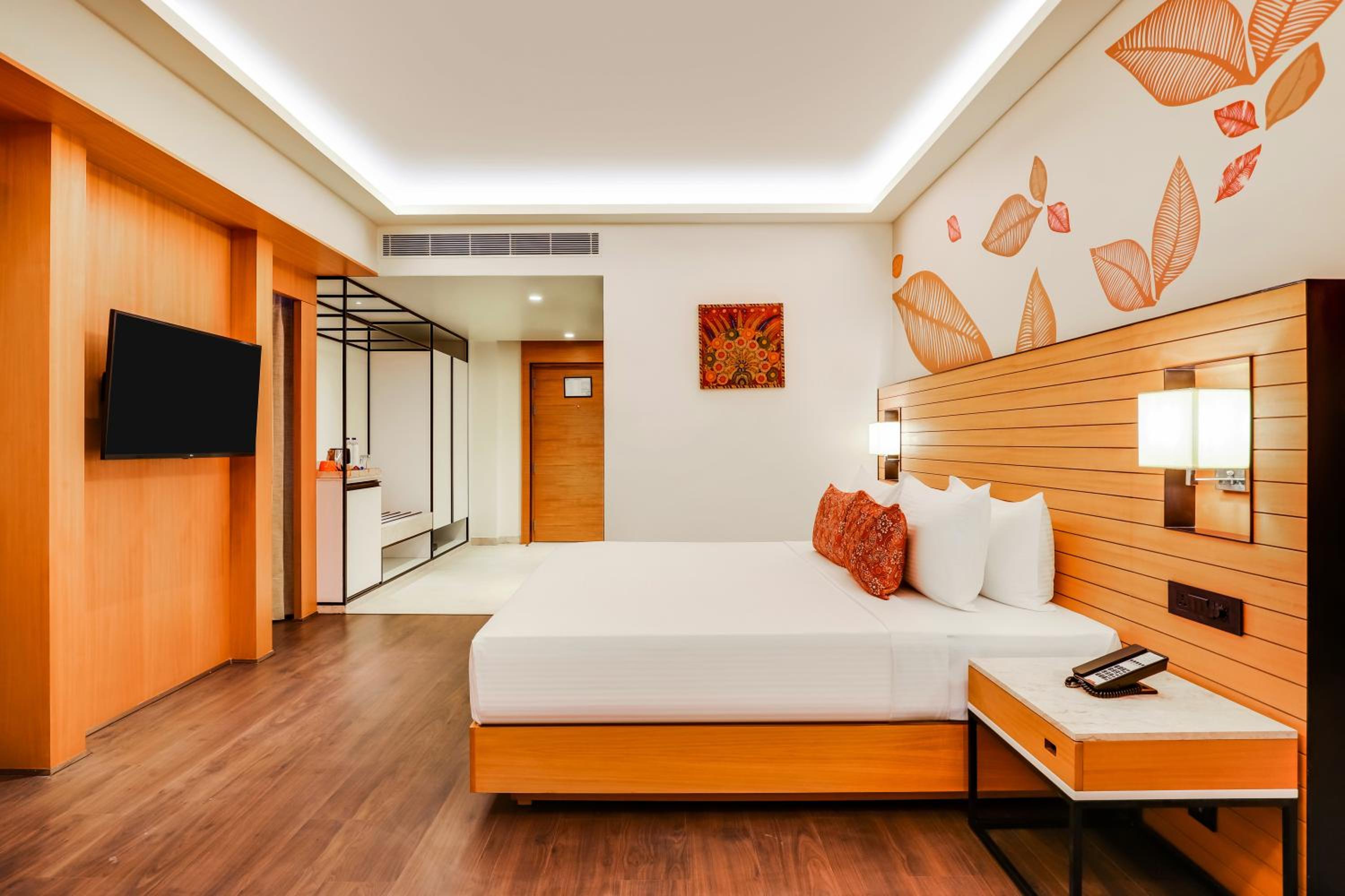 Deluxe King Room (Guaranteed Early Check-In upto 3 hours and Free Late check-out)