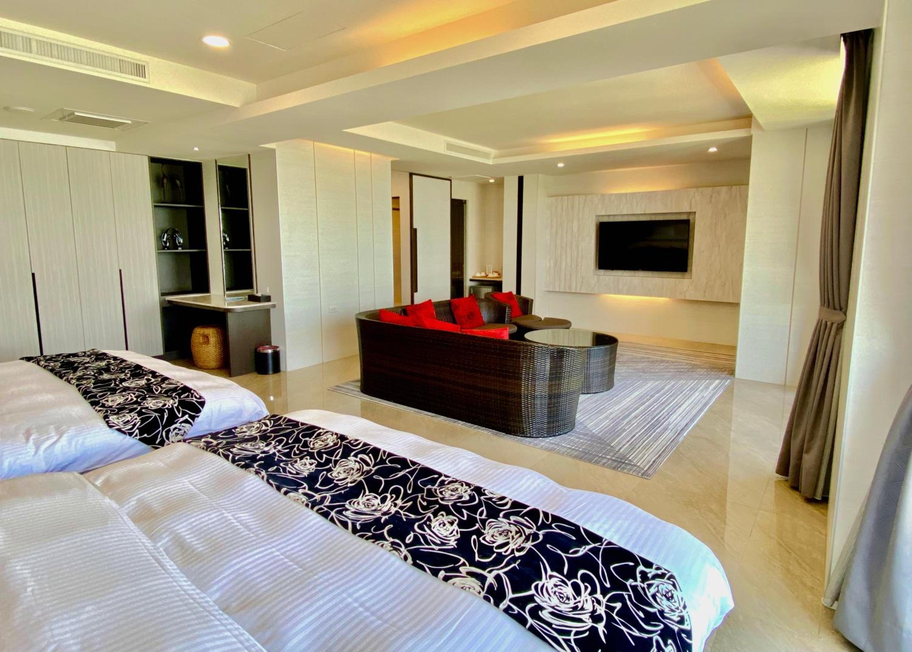 Superior Quadruple Room photo 2