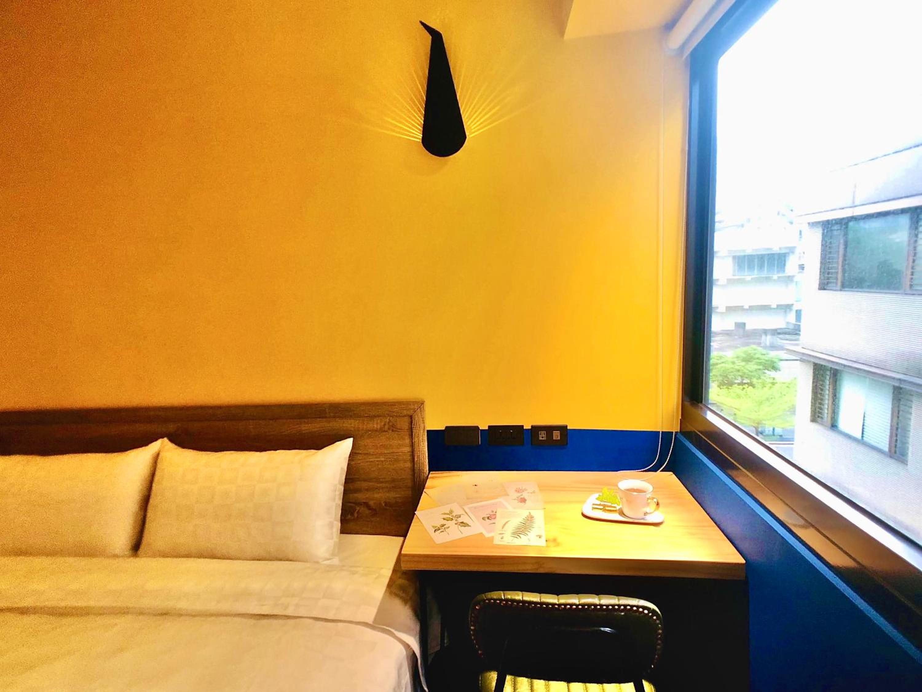 Work From Hotel 【9am to 6pm】