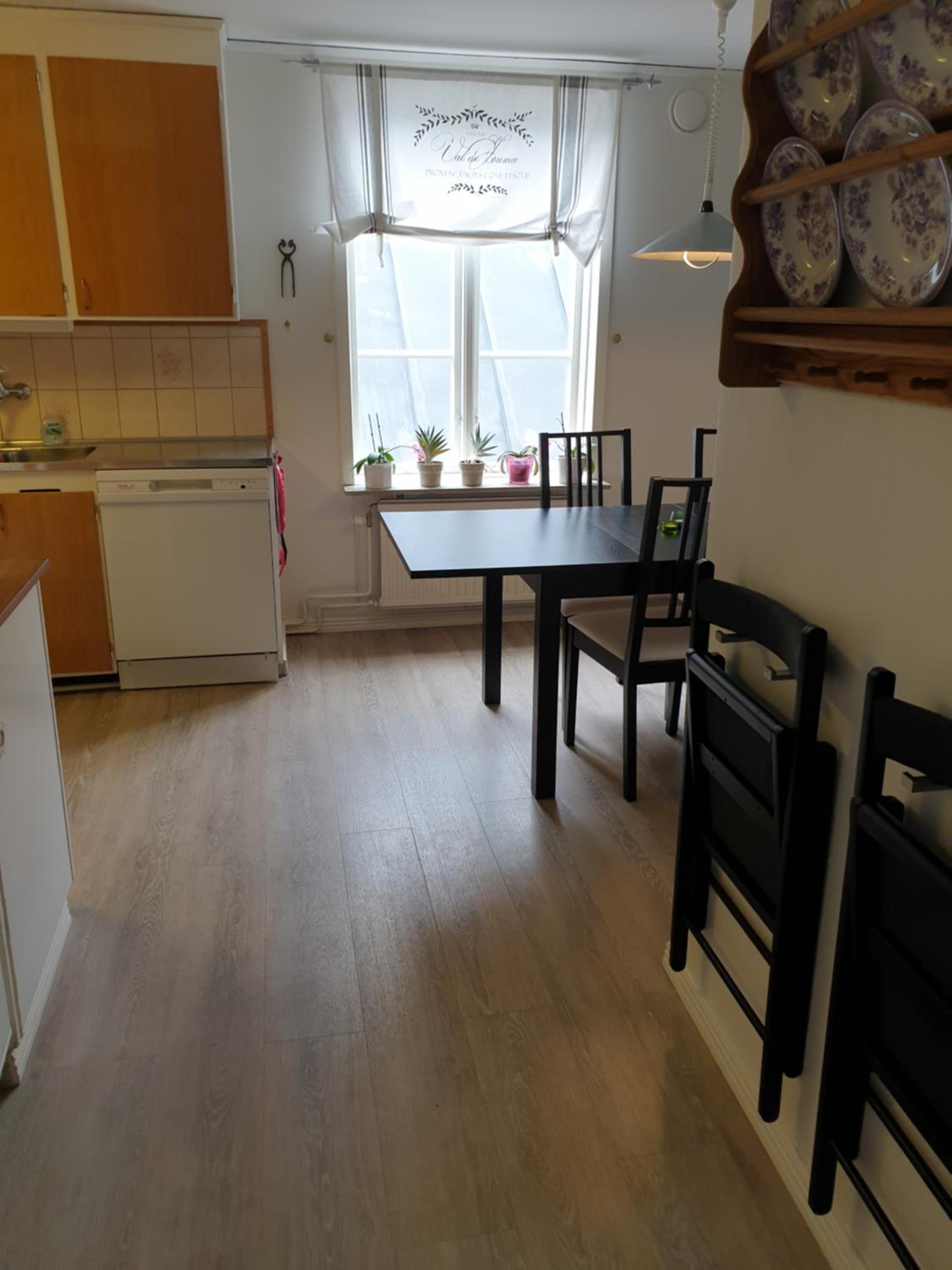 Apartment photo 2