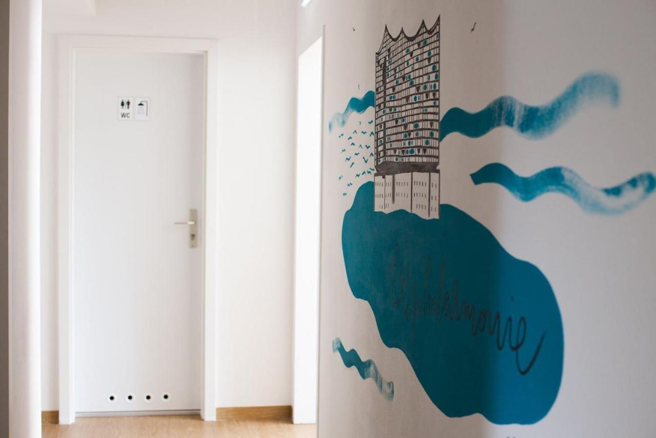 Budget Double Room - Photo 14