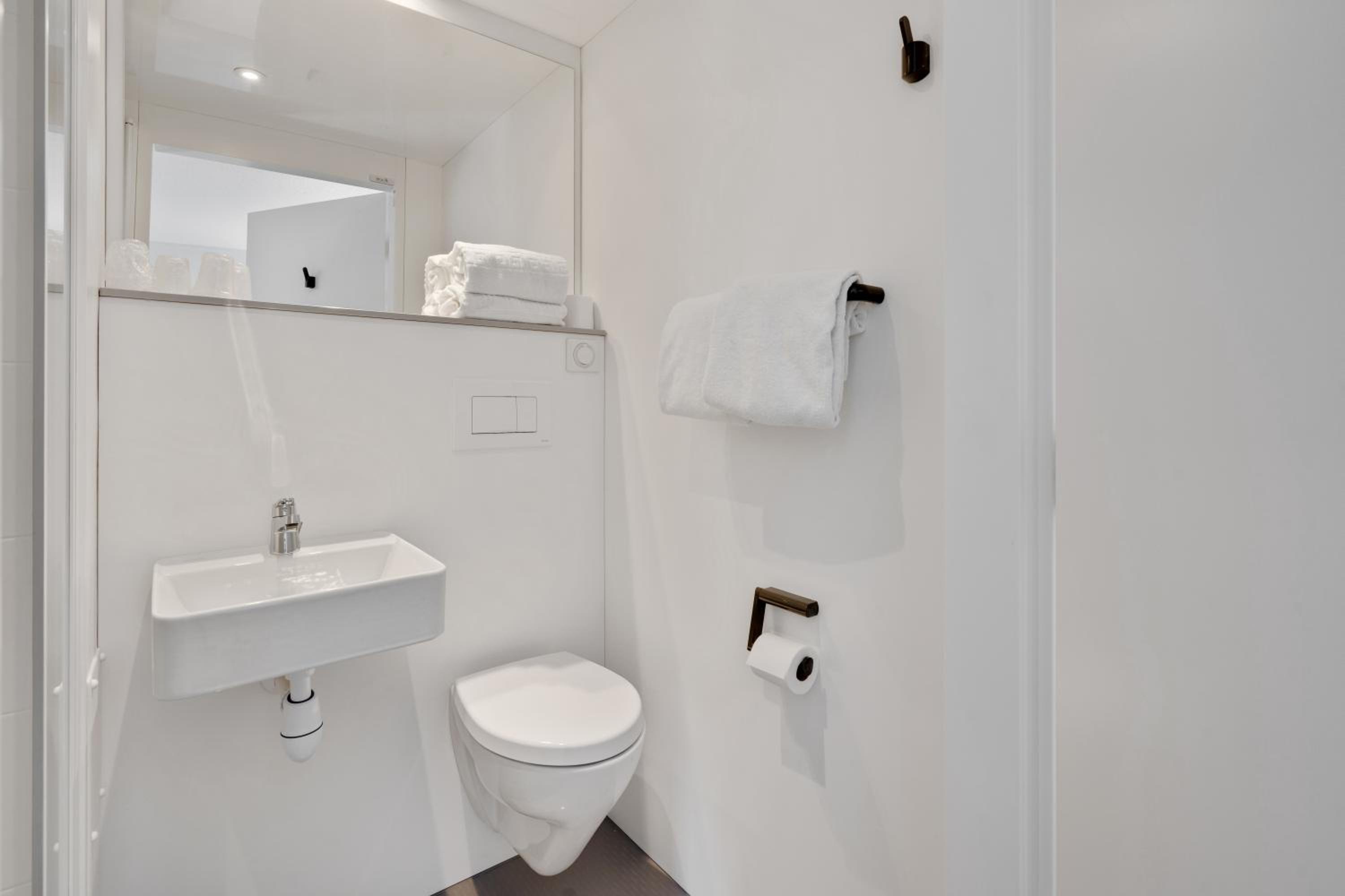 Twin Room - 12m2 photo 3