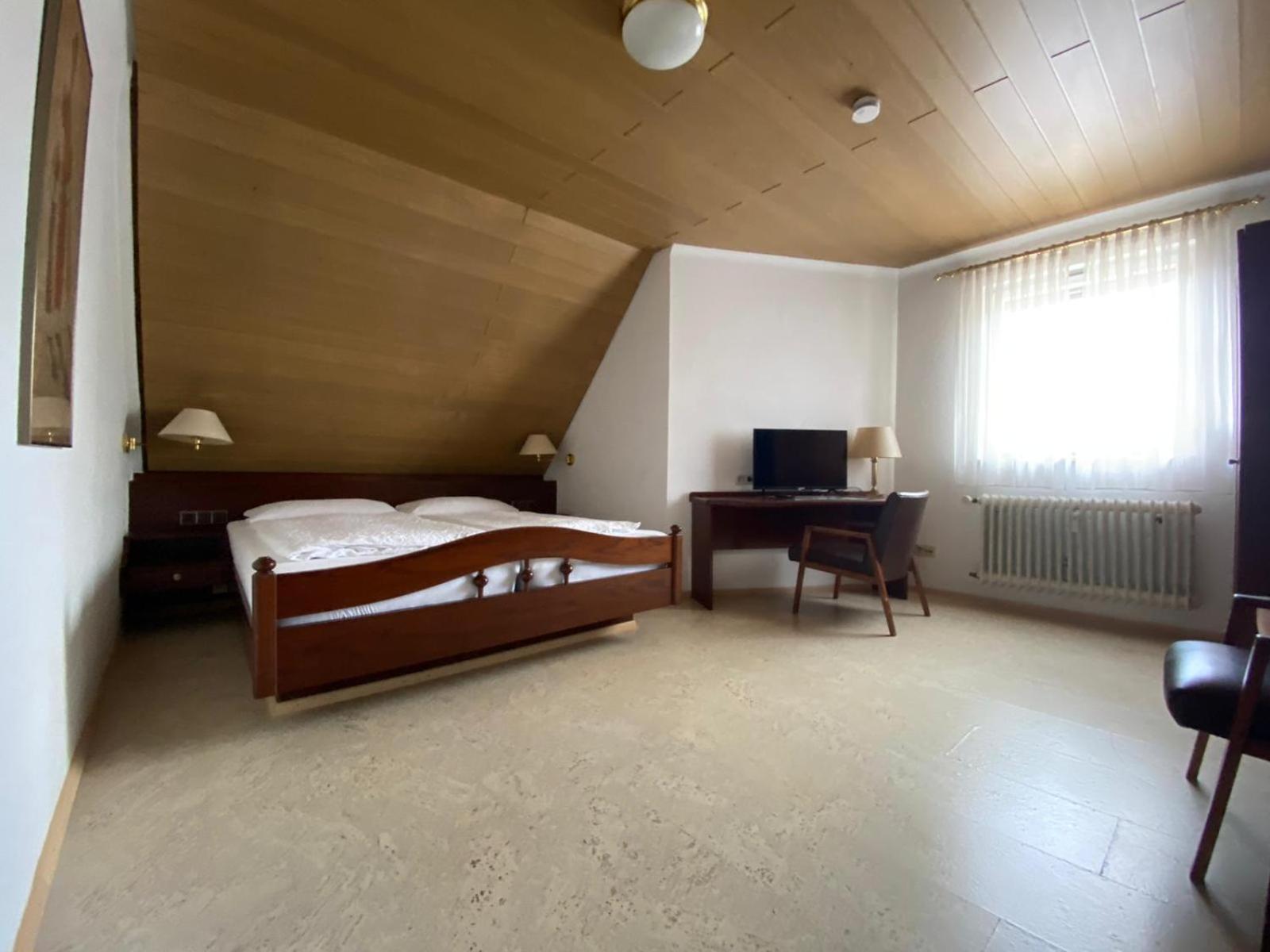 Standard Double Room photo 2