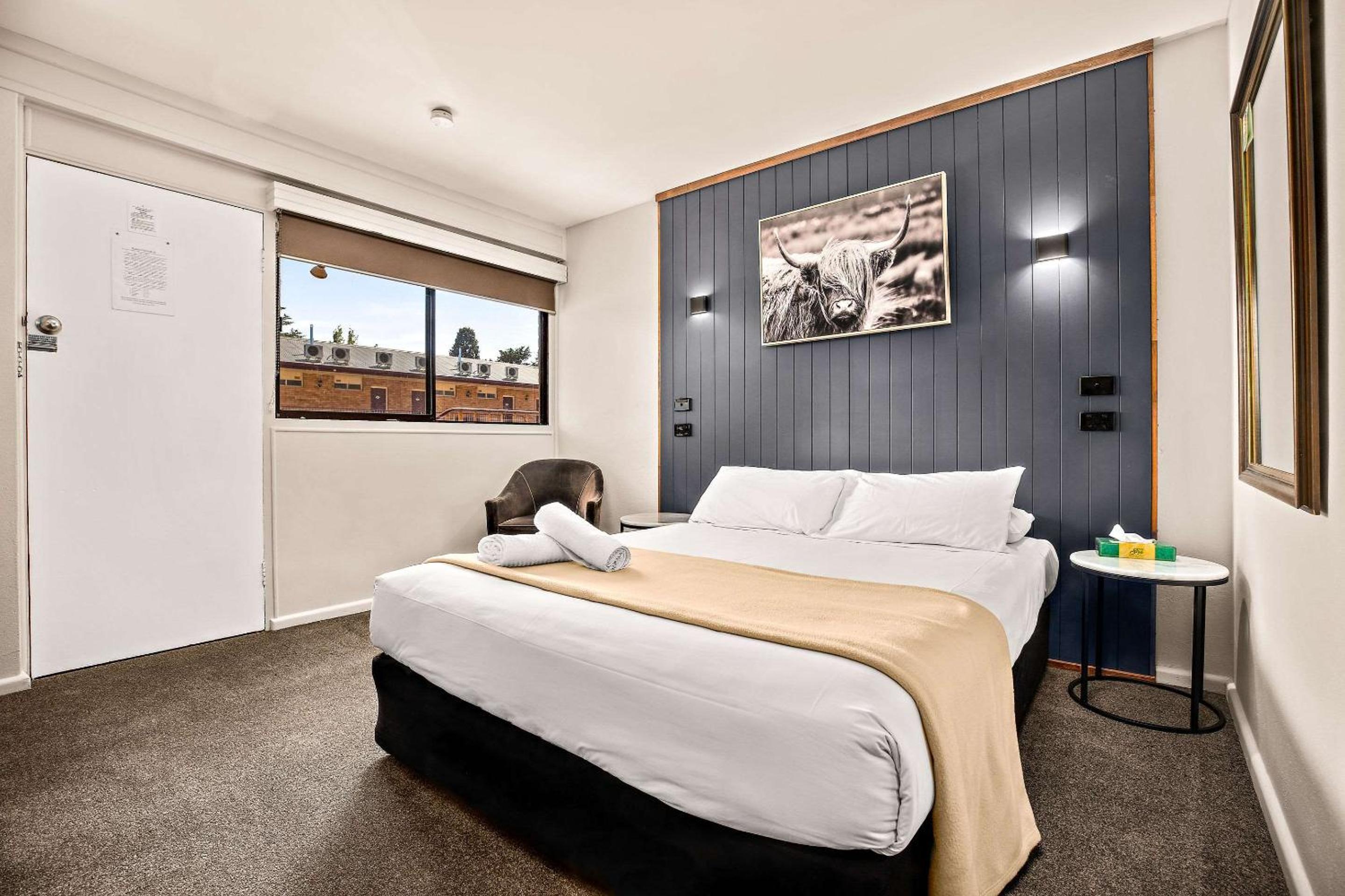 Queen Room