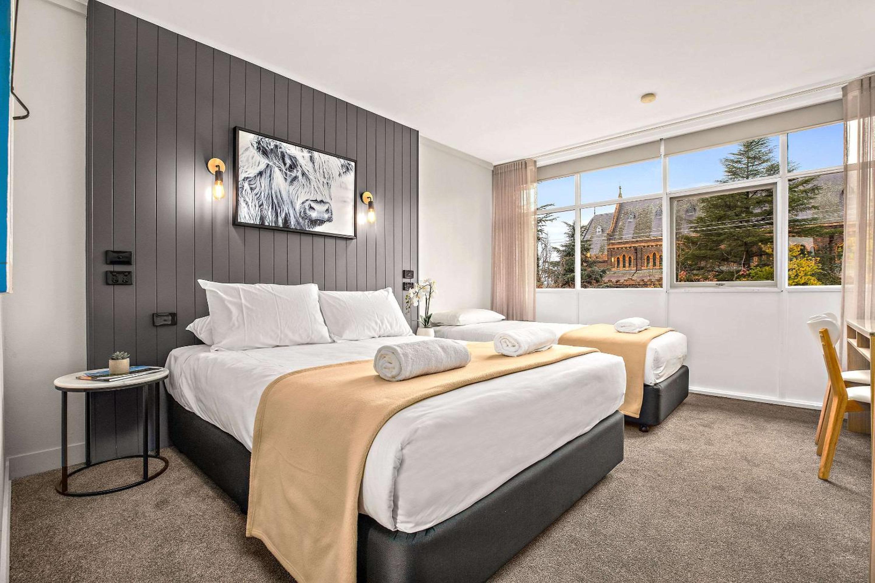 Standard Twin Room