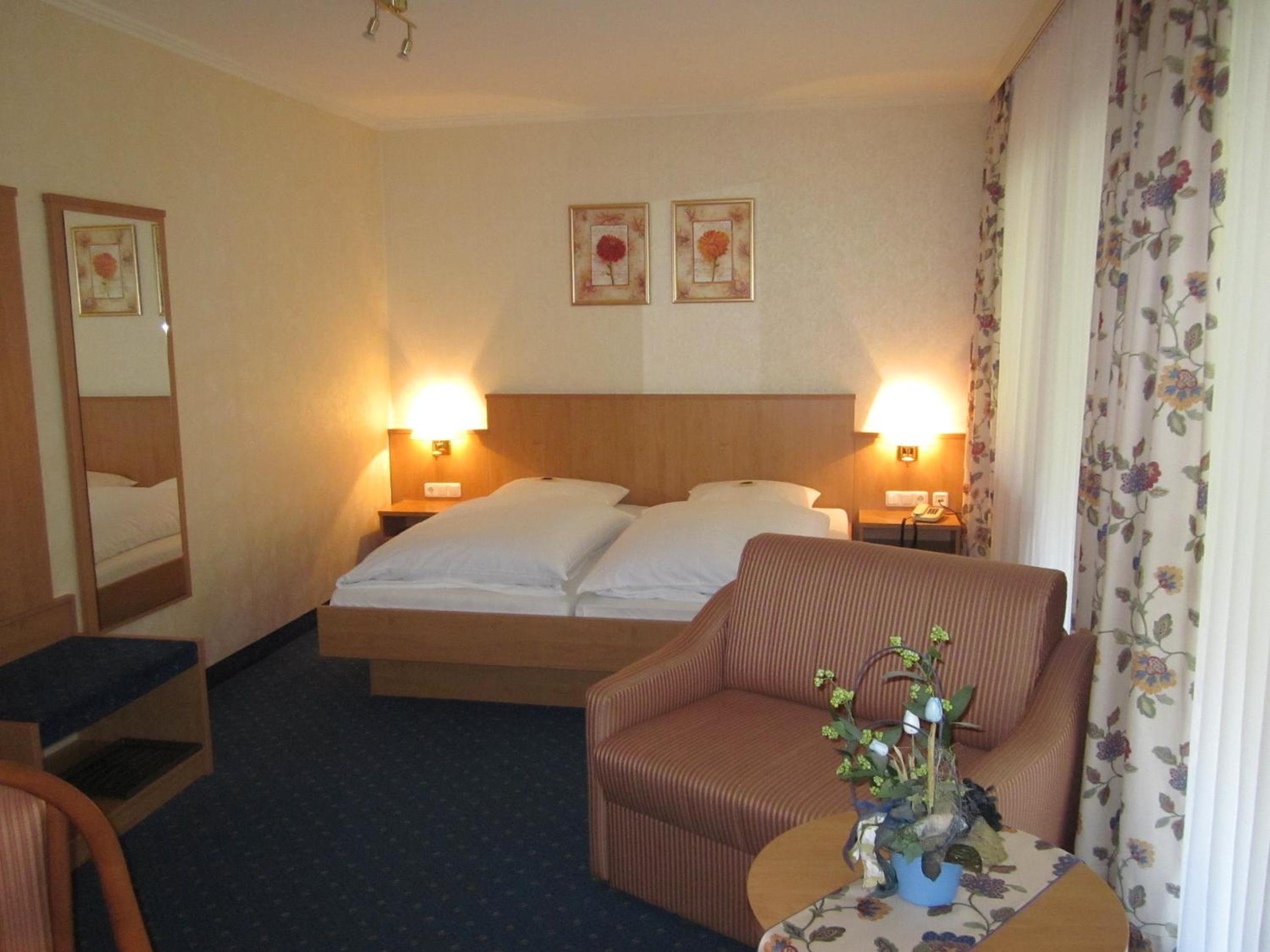 Double Room Annex photo 2