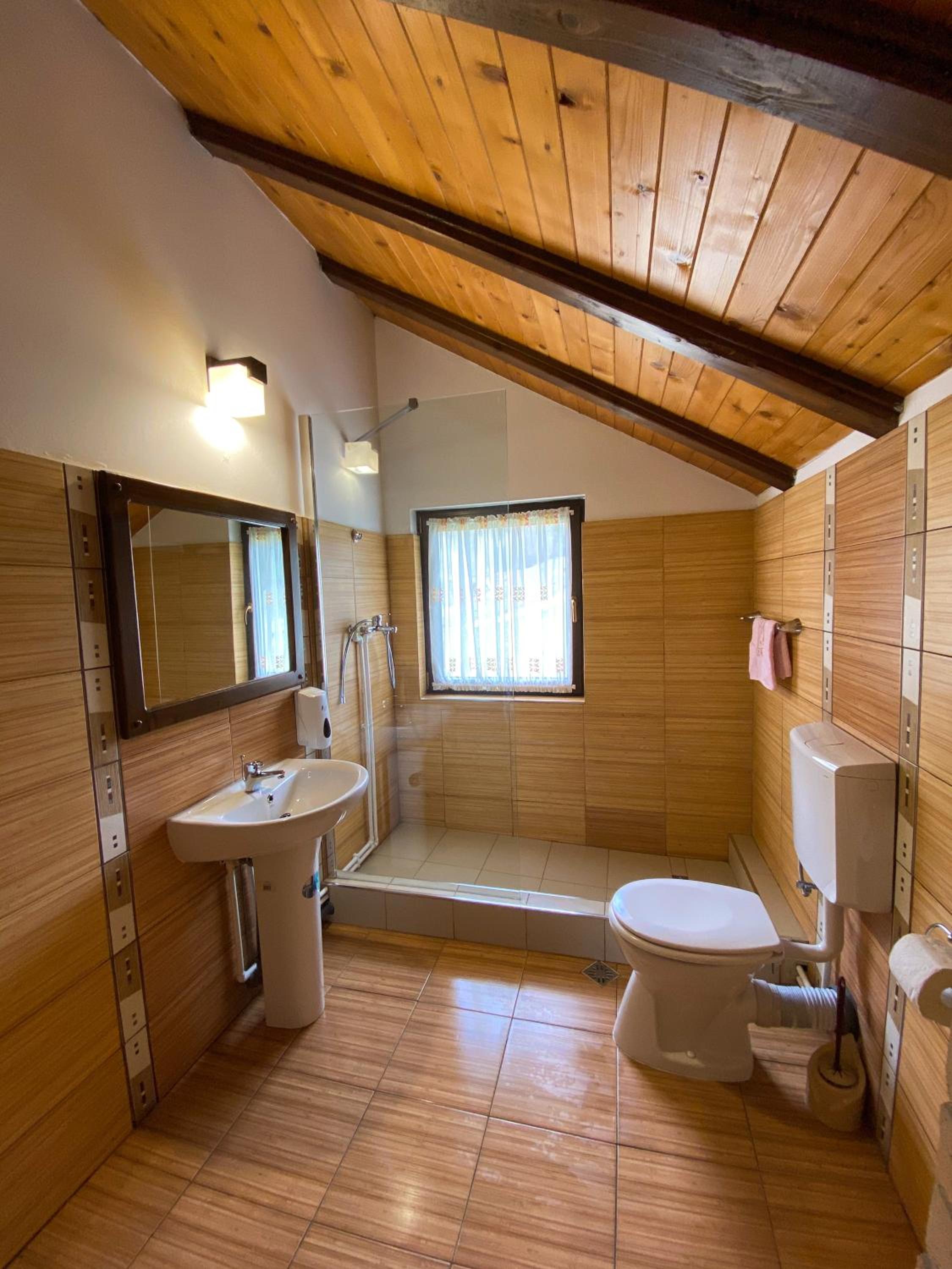 Three-Bedroom House photo 2