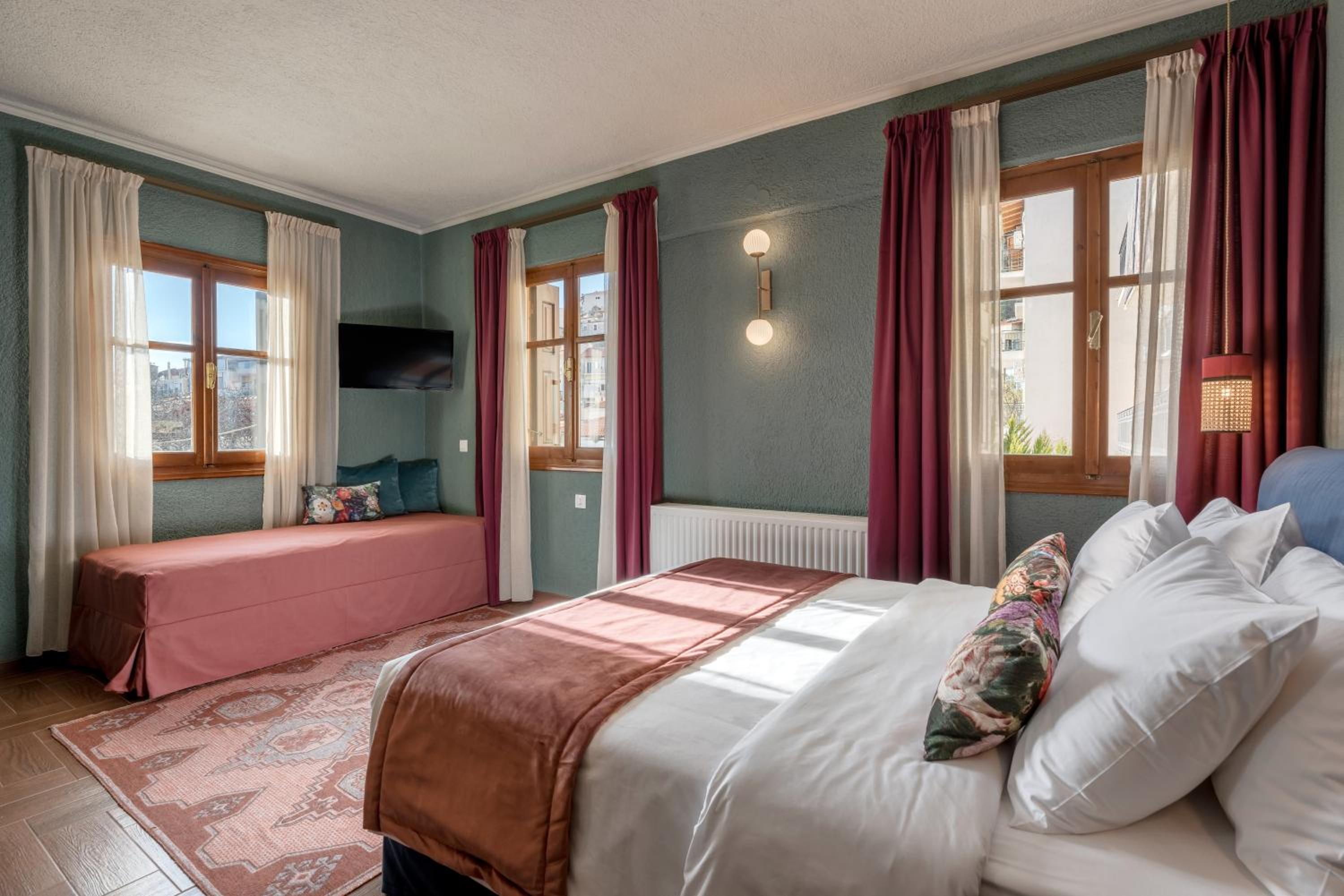 Superior Double Room - Photo 8