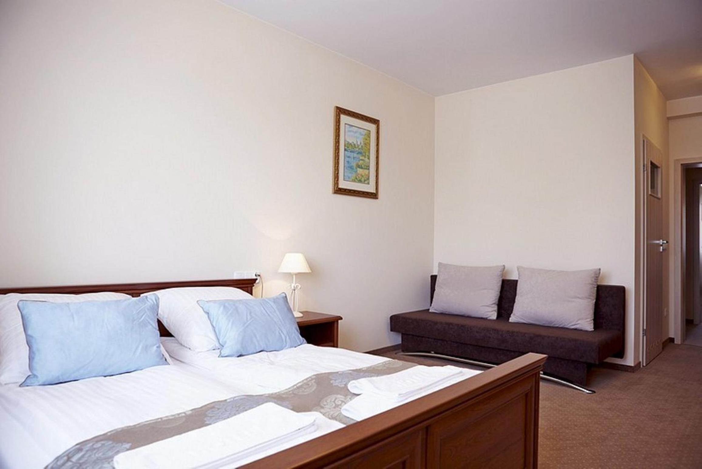 Triple Room with Bathroom photo 1
