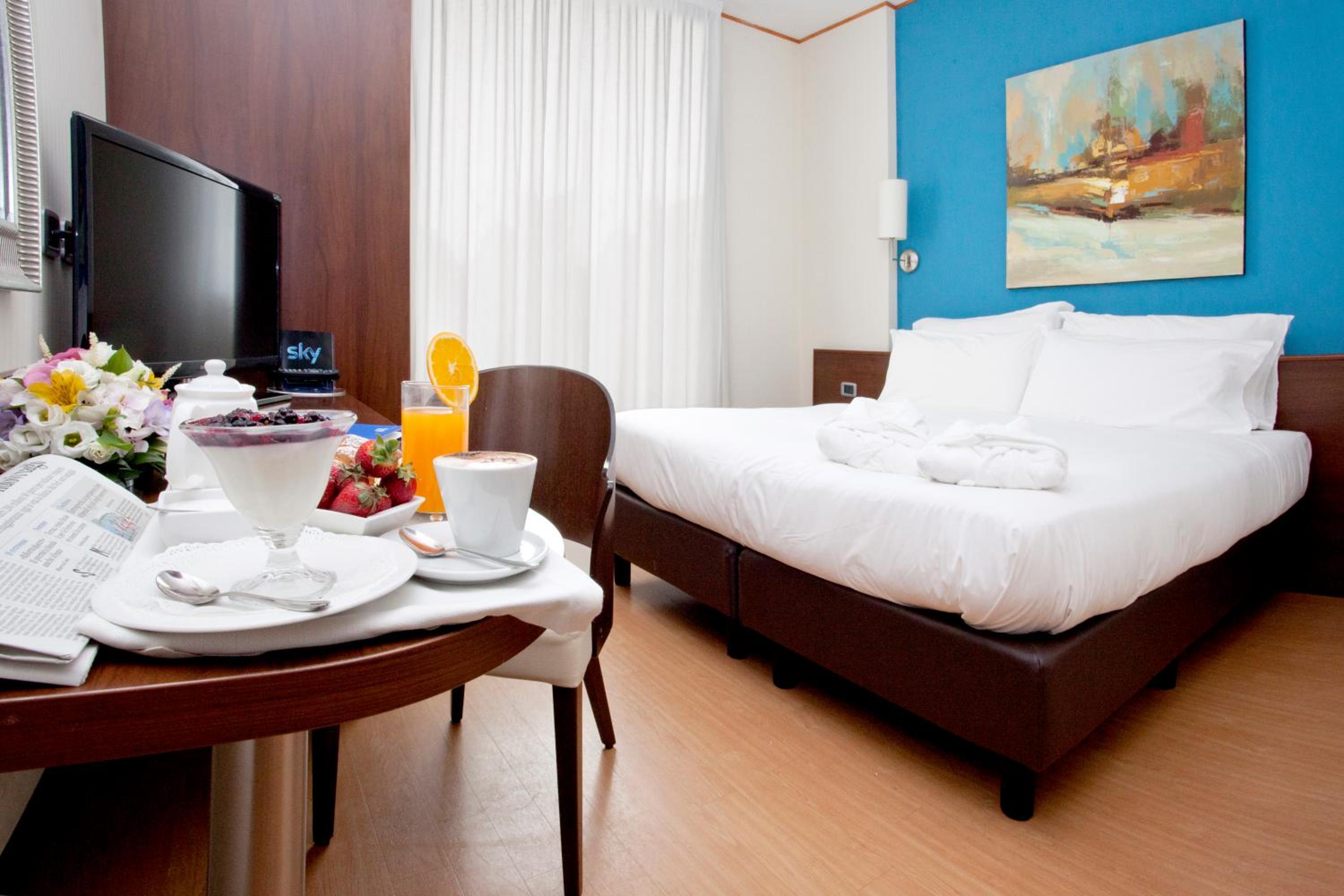 Double or Twin Room photo 1