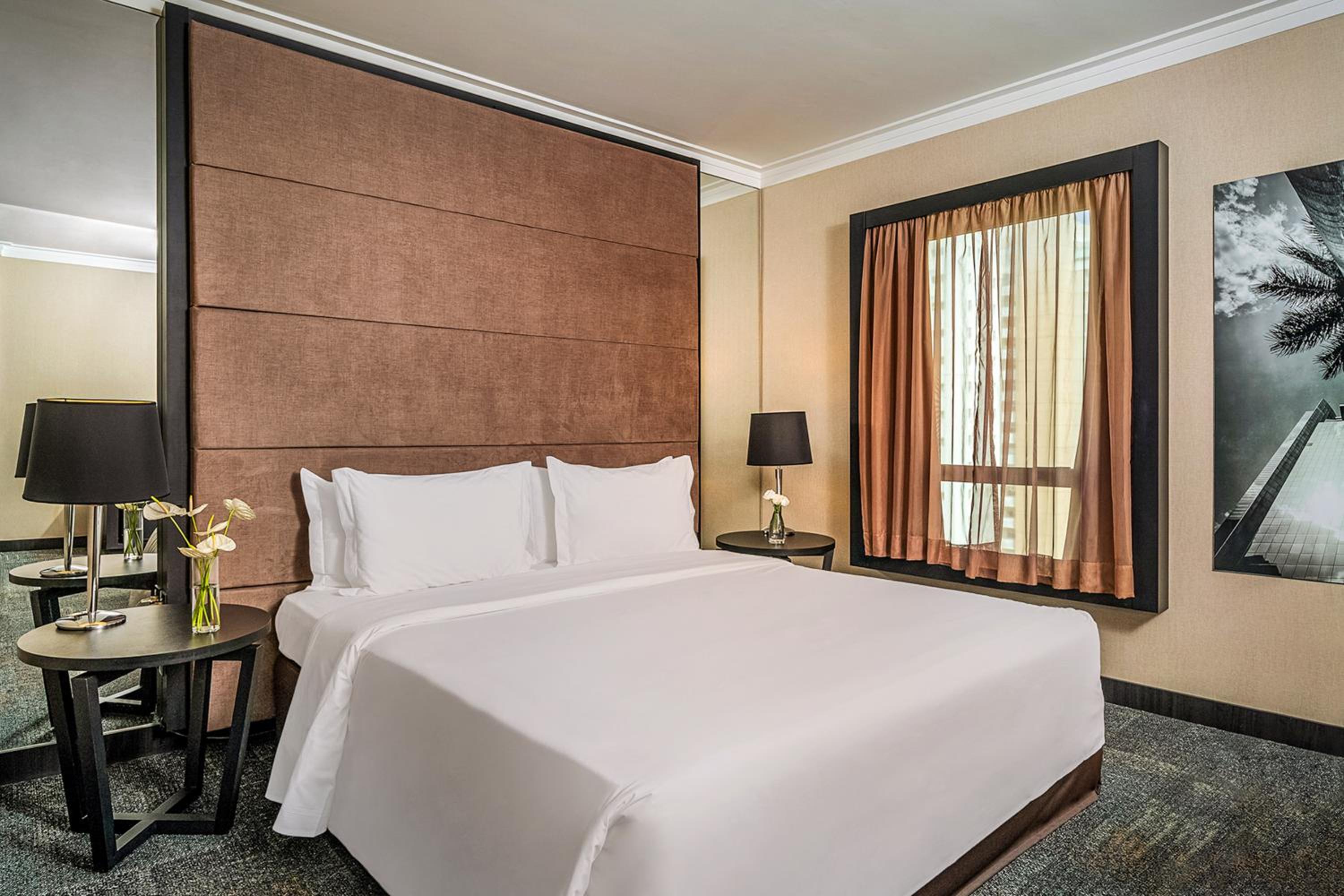 Superior Suite with one double bed - Photo 8