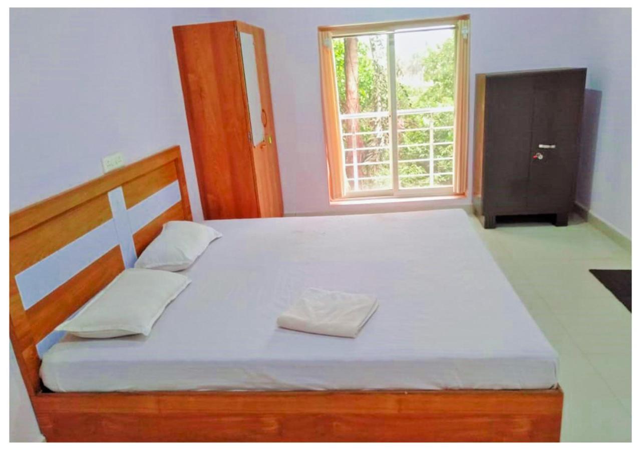 Deluxe Double or Twin Room with Balcony