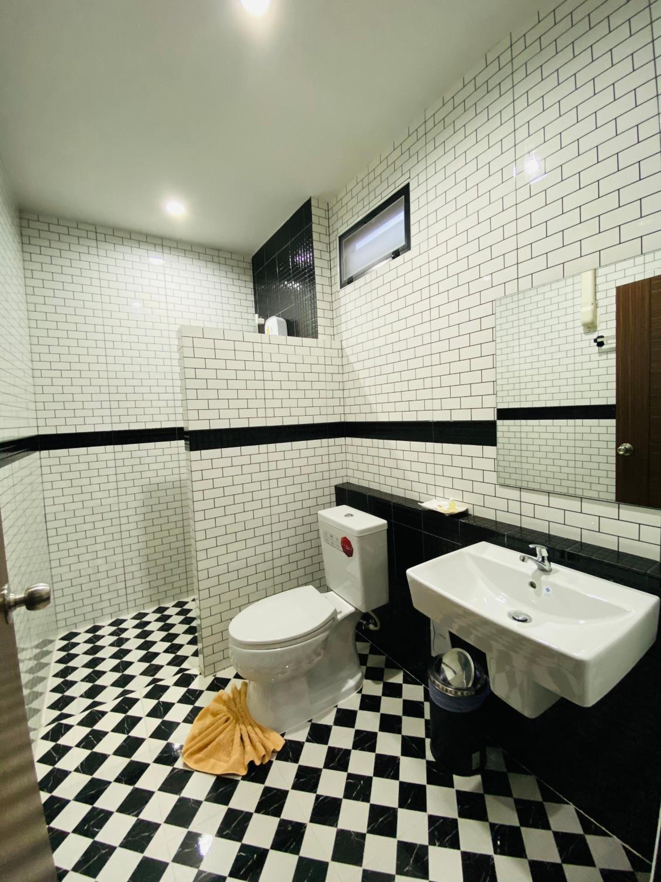 Deluxe Twin Room - Photo 4