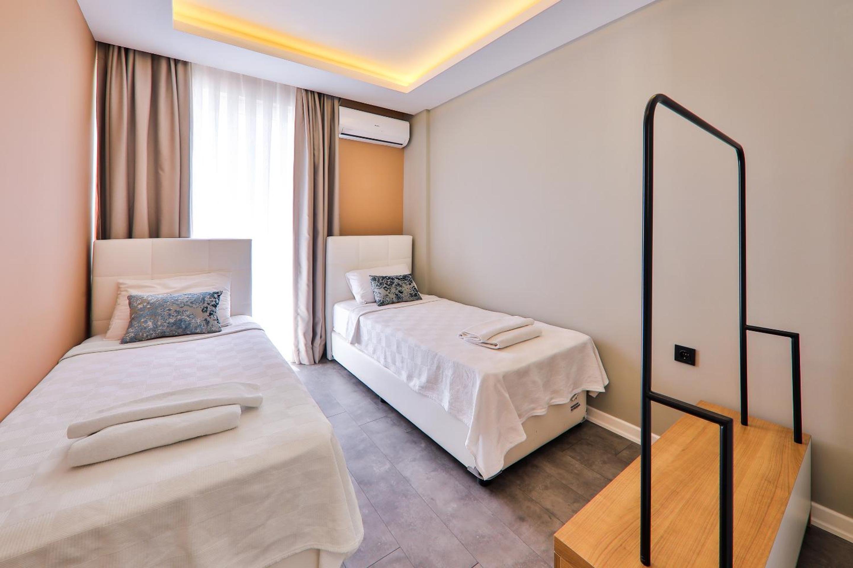 Two-Bedroom Apartment - Photo 12