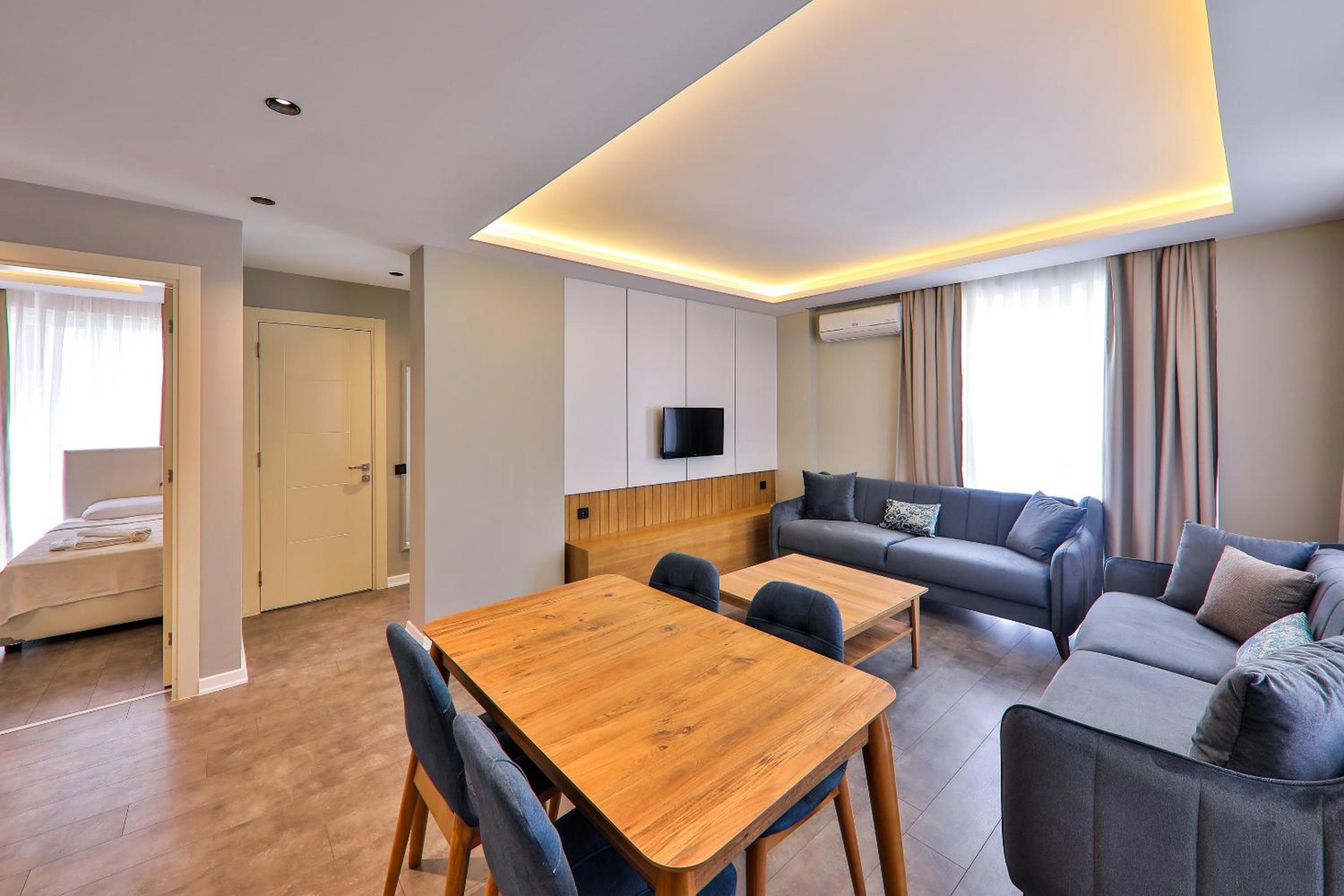 Two-Bedroom Apartment - Photo 21